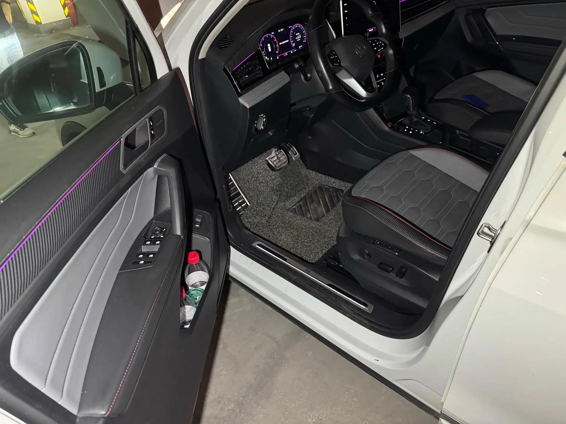 Tiguan L 2023 330TSI Automatic Two-Drive R-Line Enjoy Edition 10