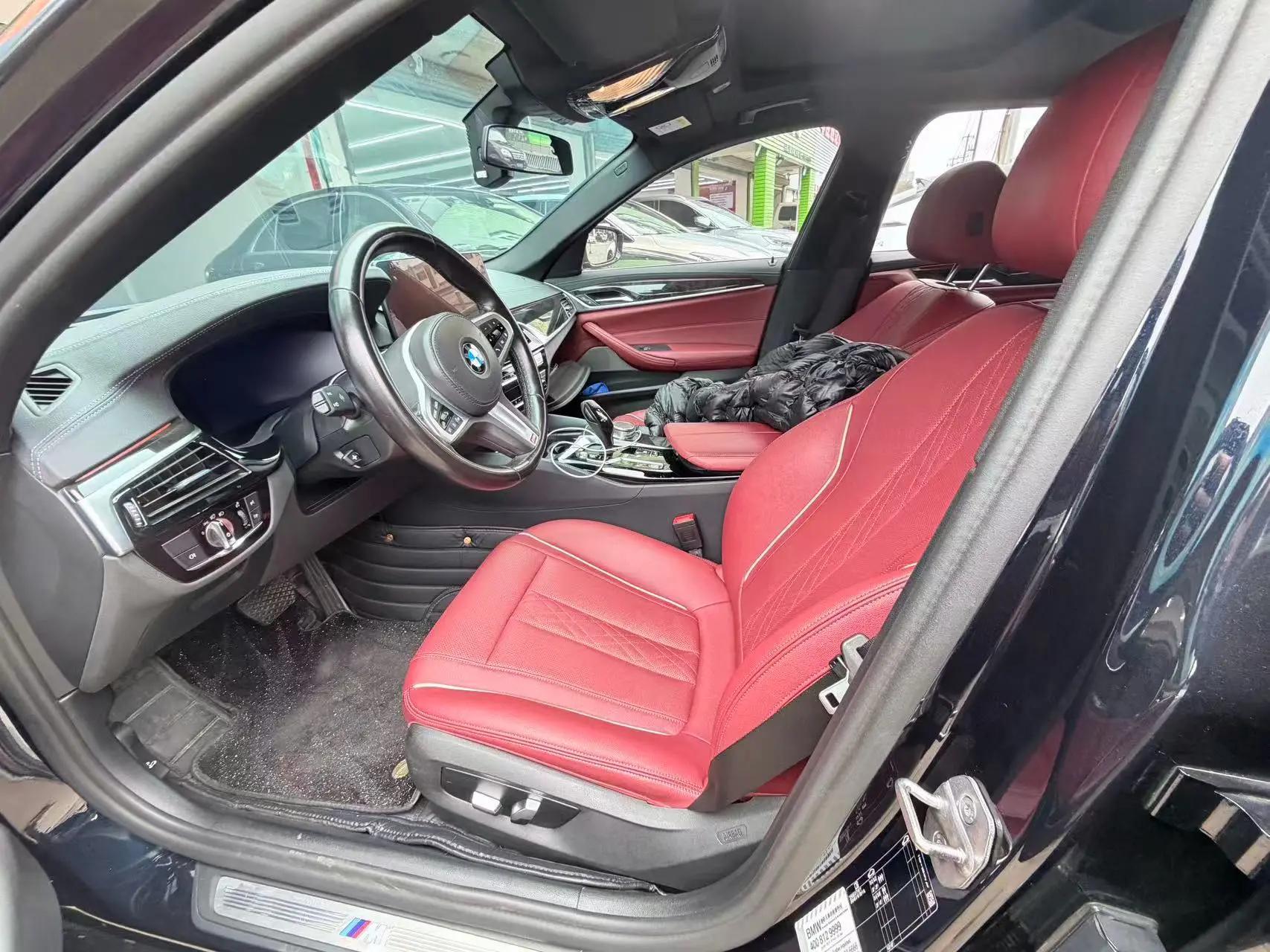 BMW 5 Series 2021 525Li M Sports Suit 4