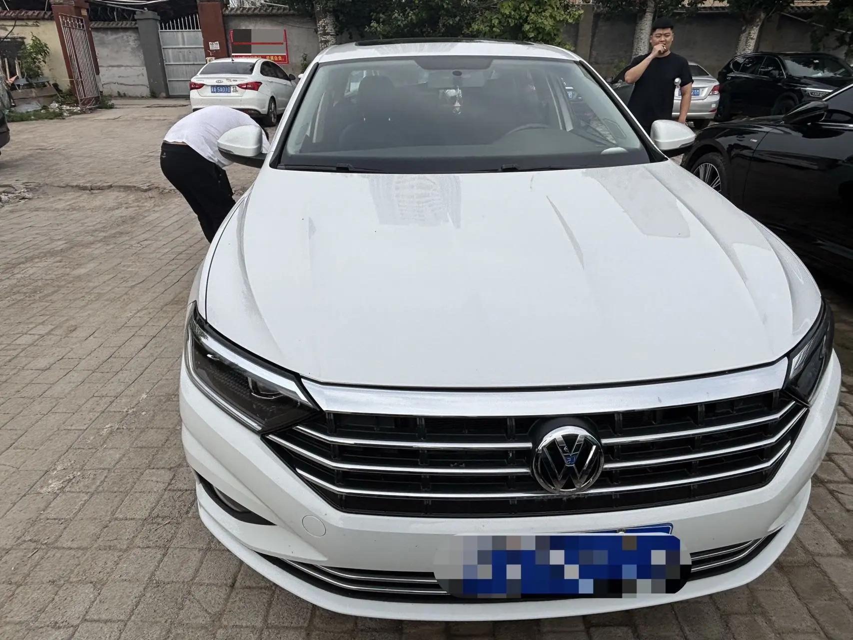 Sagittarius 2020 200TSI DSG Comfort Country VI 2