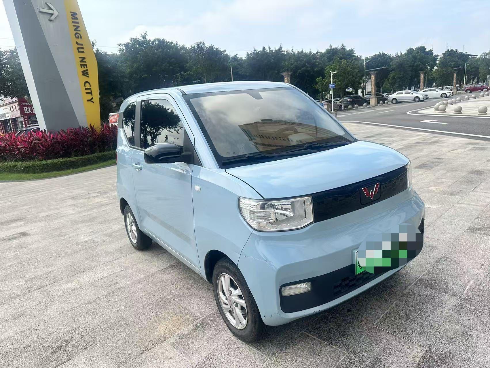 Hongguang MINIEV 2021 macaron sandwich 120km lithium iron phosphate 2