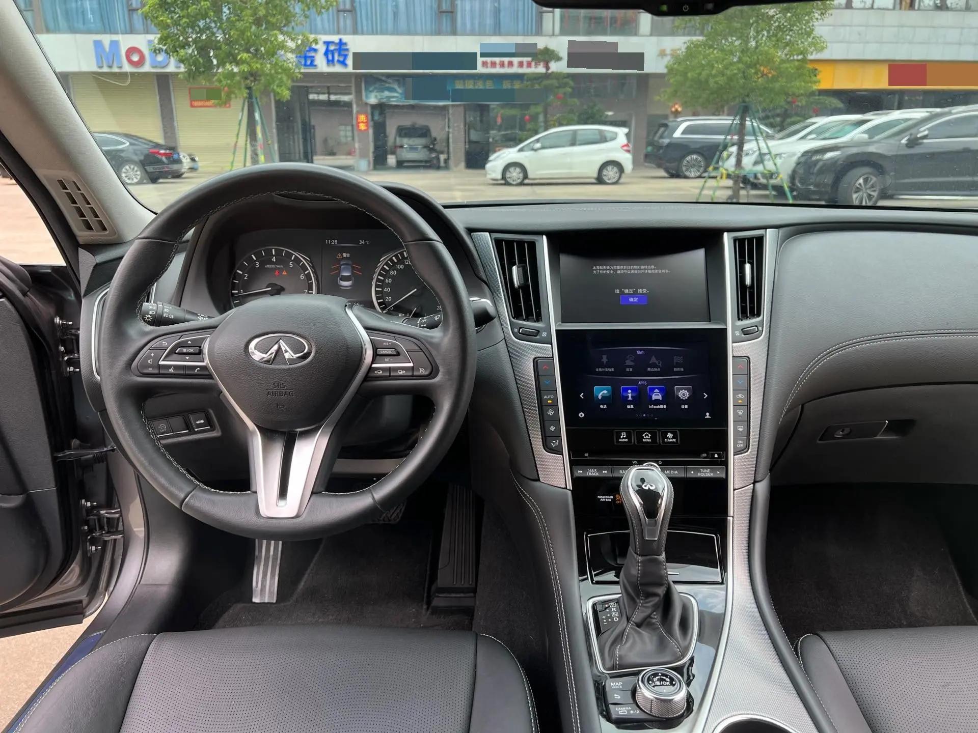 Infiniti Q50L 2018 2.0T Enjoying Edition Country V 14