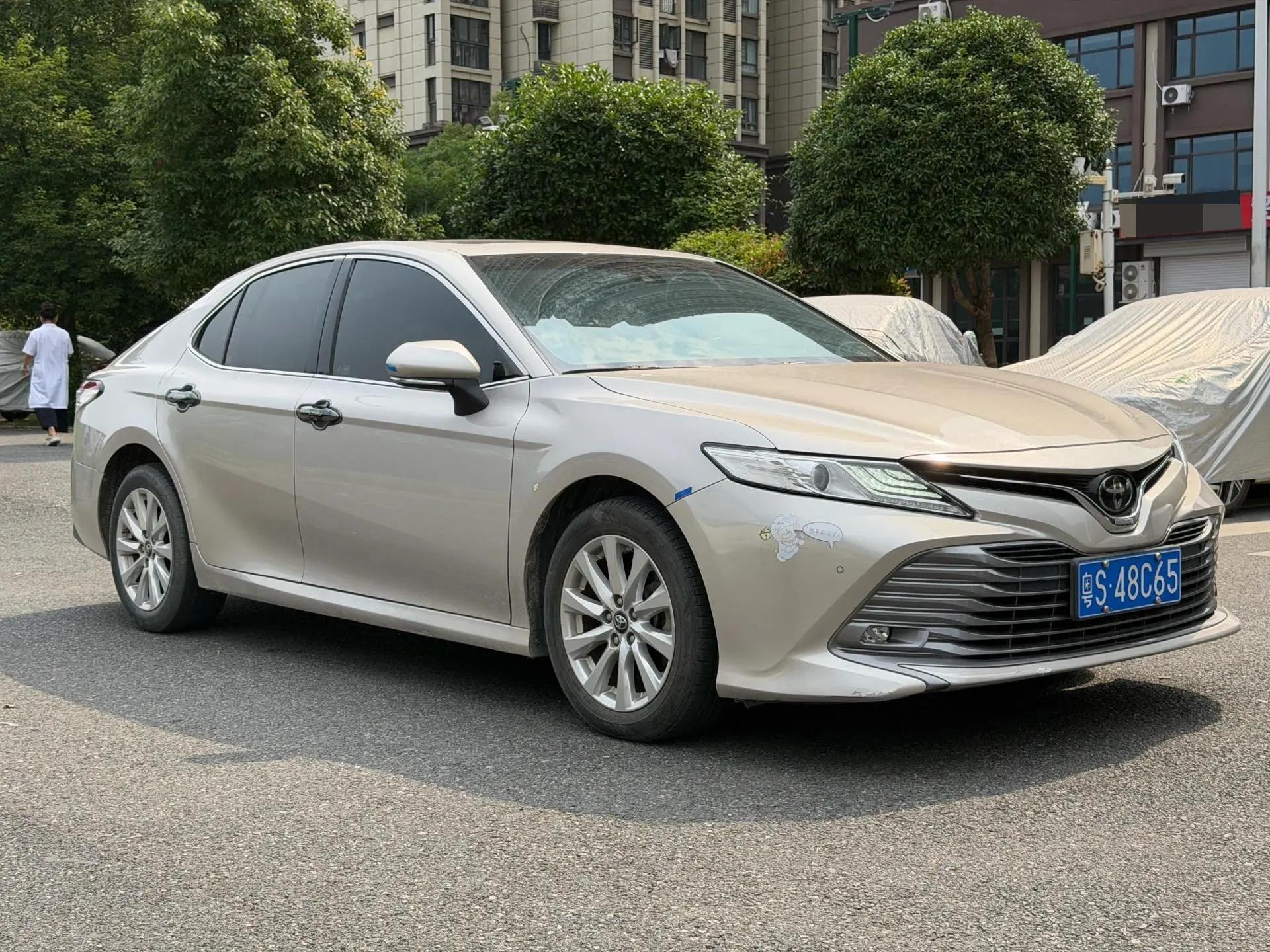Camry 2019 Model Facelift 2.0G Luxury Edition 3