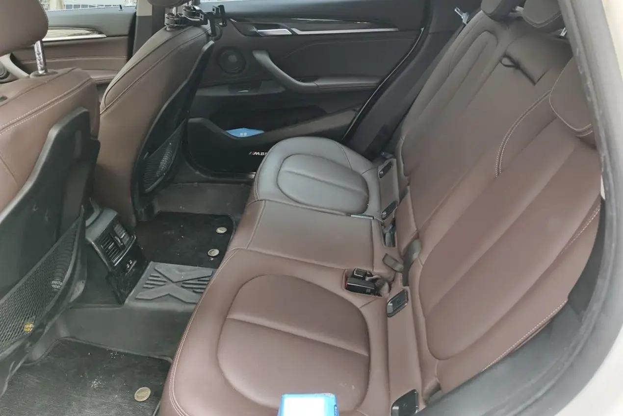 BMW X1 2020 xDrive25Li exclusive type 2