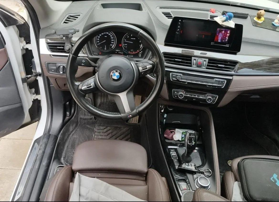 BMW X1 2020 xDrive25Li exclusive type 3