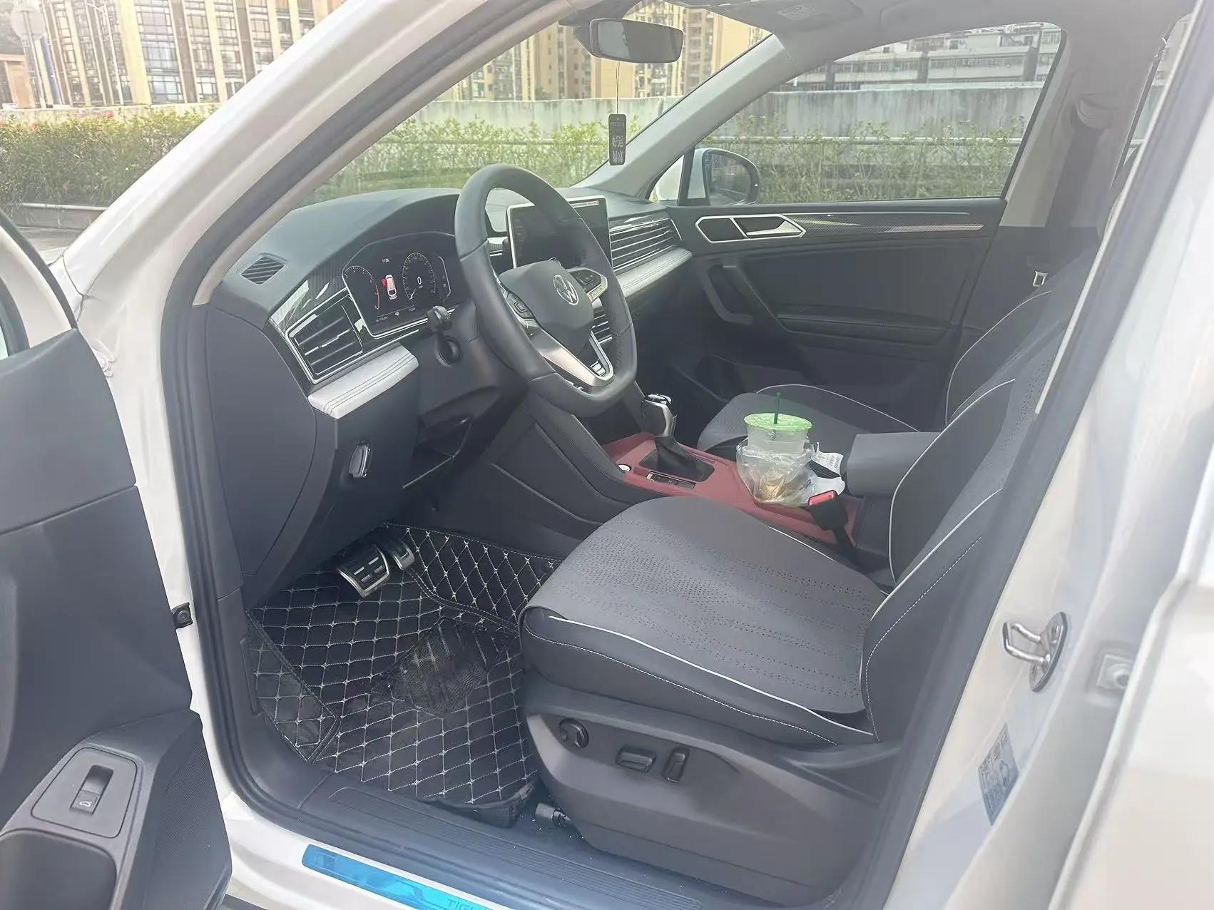 Volkswagen 2025 Tiguan L R-Line 2.0TSI 330TSI outstanding two-wheel drive R-Line Long Yao version automatic gear 2