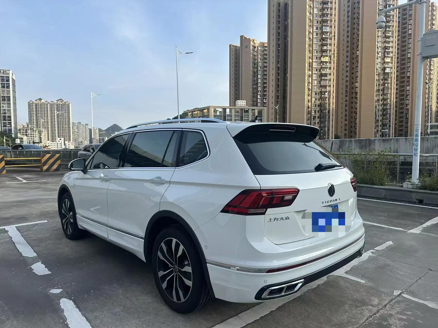 Volkswagen 2025 Tiguan L R-Line 2.0TSI 330TSI outstanding two-wheel drive R-Line Long Yao version automatic gear 4