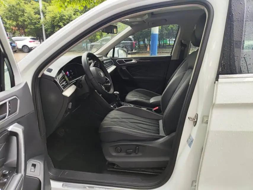 Volkswagen 2023 Tiguan L 1.5TSI 300TSI Front-Wheel Drive Smart Enjoyment Edition Automatic 3