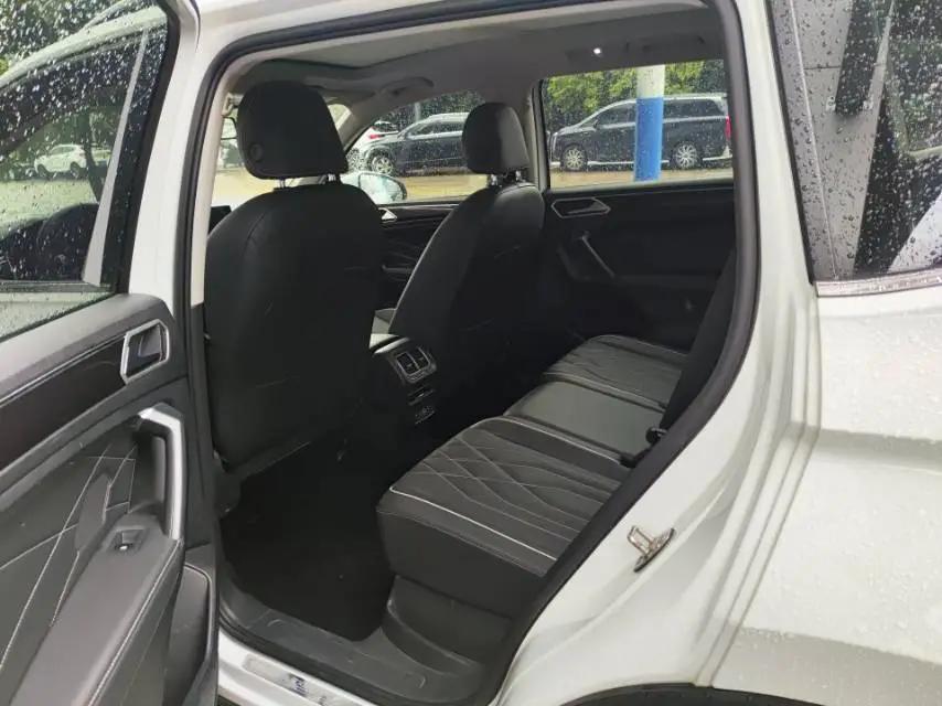 Volkswagen 2023 Tiguan L 1.5TSI 300TSI Front-Wheel Drive Smart Enjoyment Edition Automatic 4