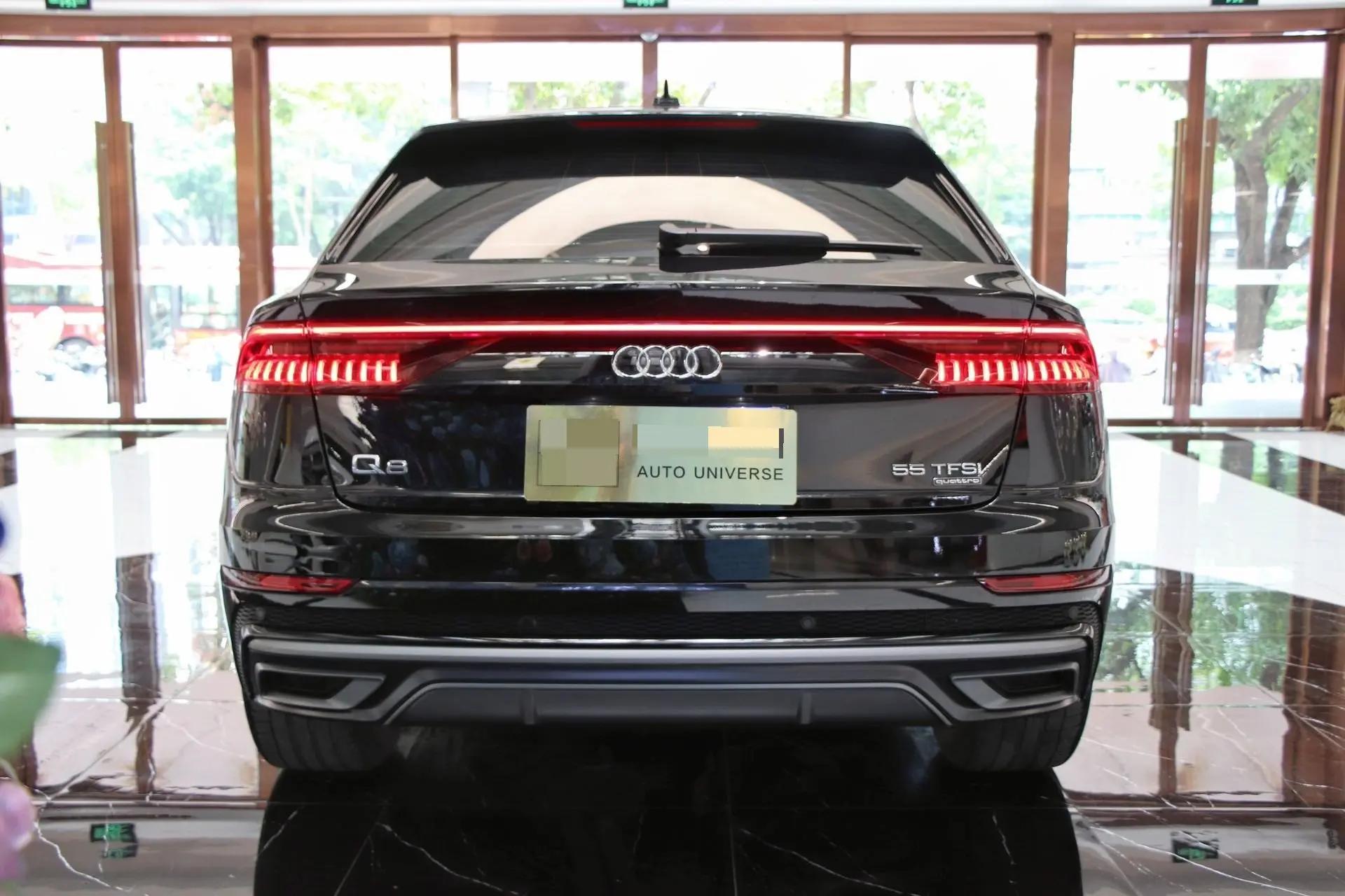 Audi Q8 2022 55 TFSI Deluxe Dynamic 5