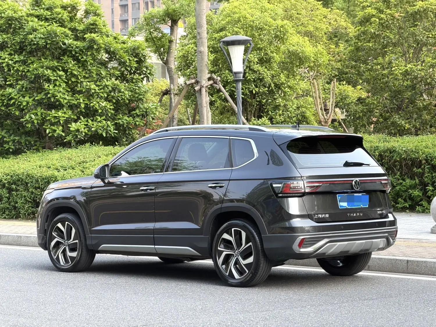 Volkswagen 2023 Tharu 1.5TSI 300TSI Two-Wheel Drive Full Moon Edition Automatic 2