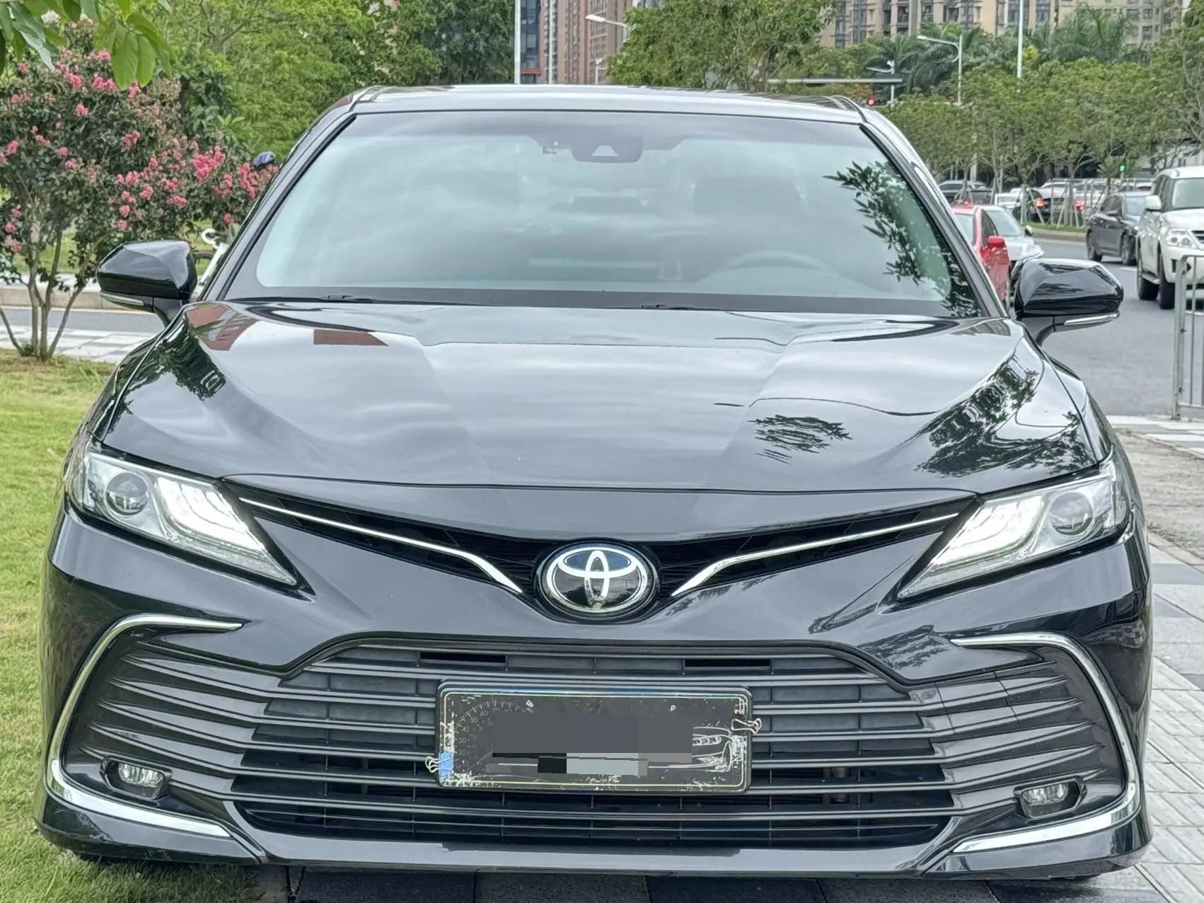 Camry 2021 2.5G Deluxe Edition 2