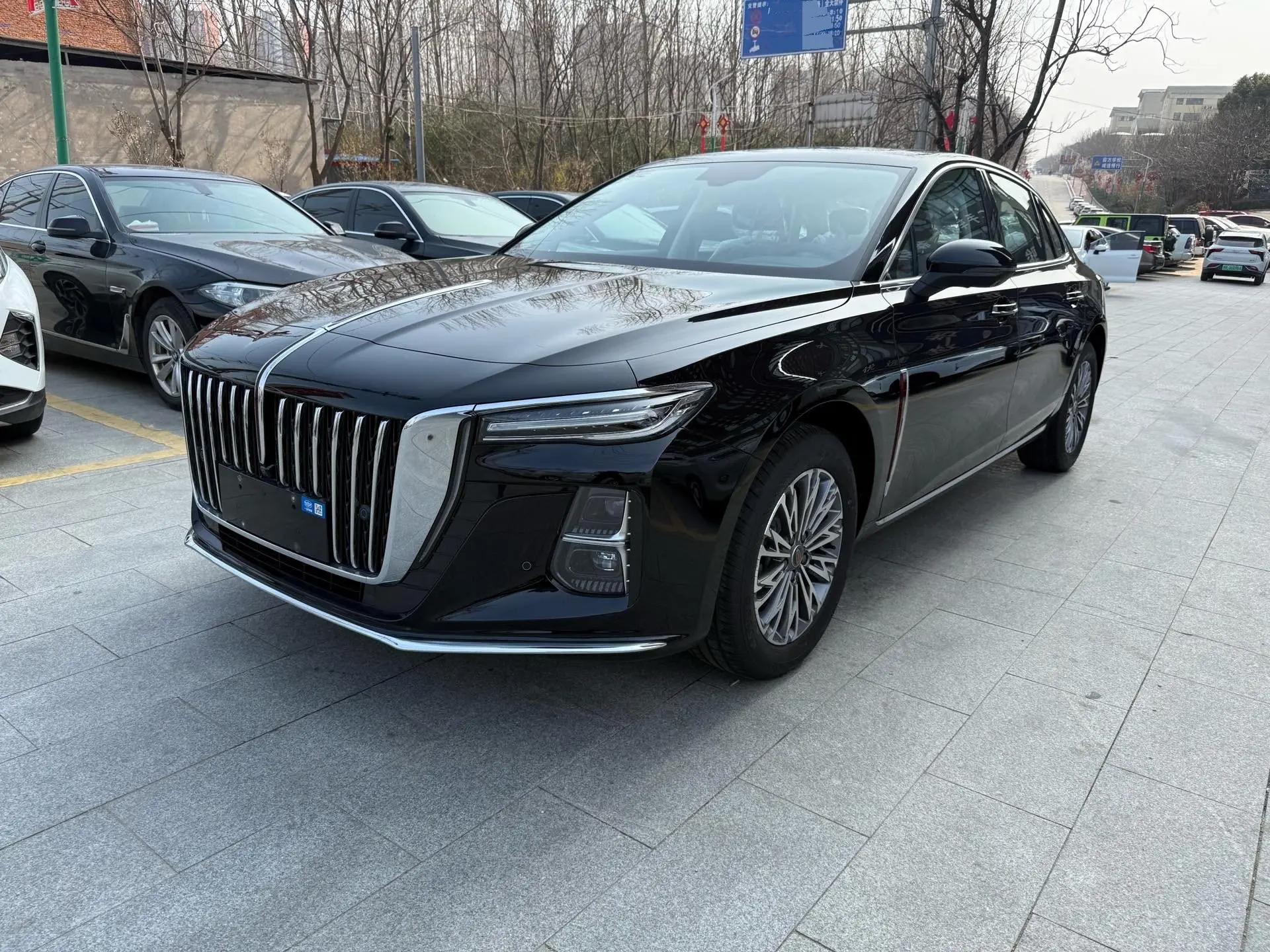 HongQi H5 2024 1.5T DCT Zhilian Flag Rhyme Edition