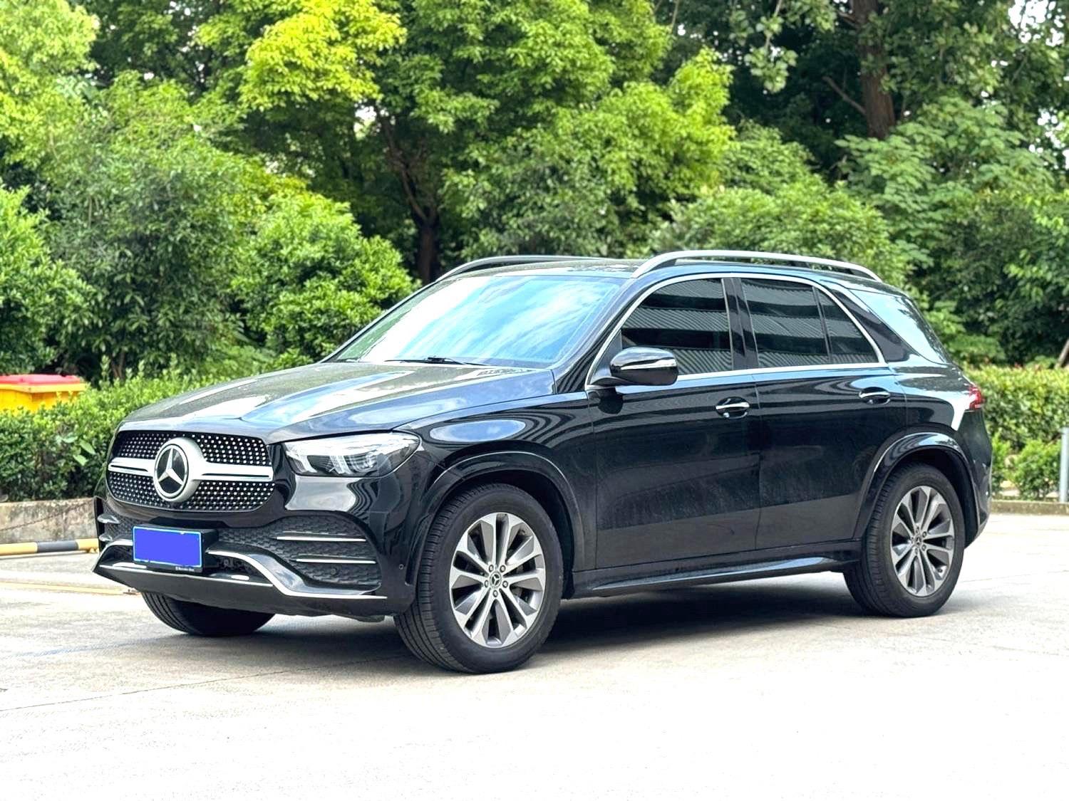 Open image lightbox: Mercedes Benz GLE 2022 GLE 350 4MATIC Fashion