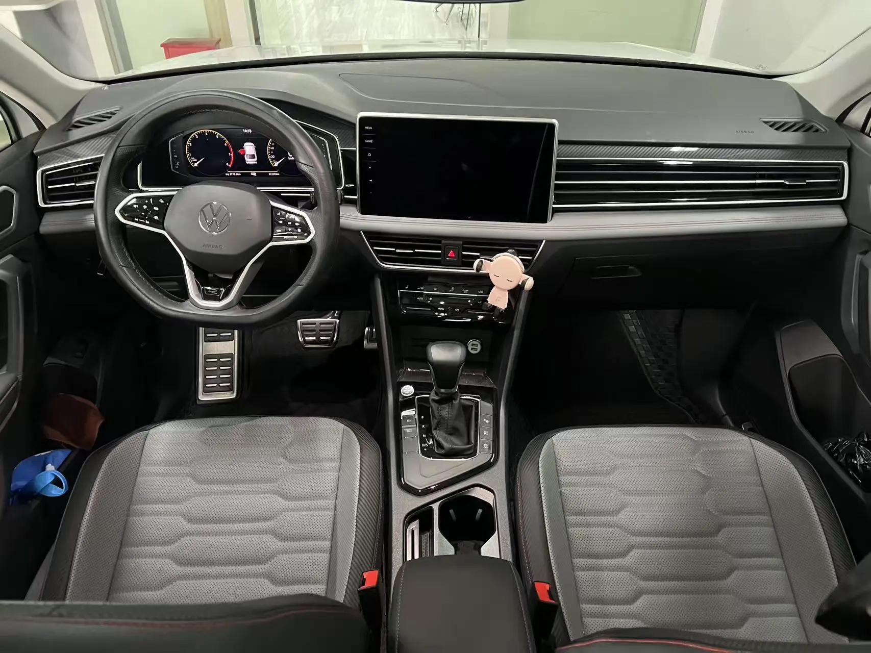 大众 2023款 途观X 2.0TSI 330TSI 两驱旗舰版(改款) 自动挡 3