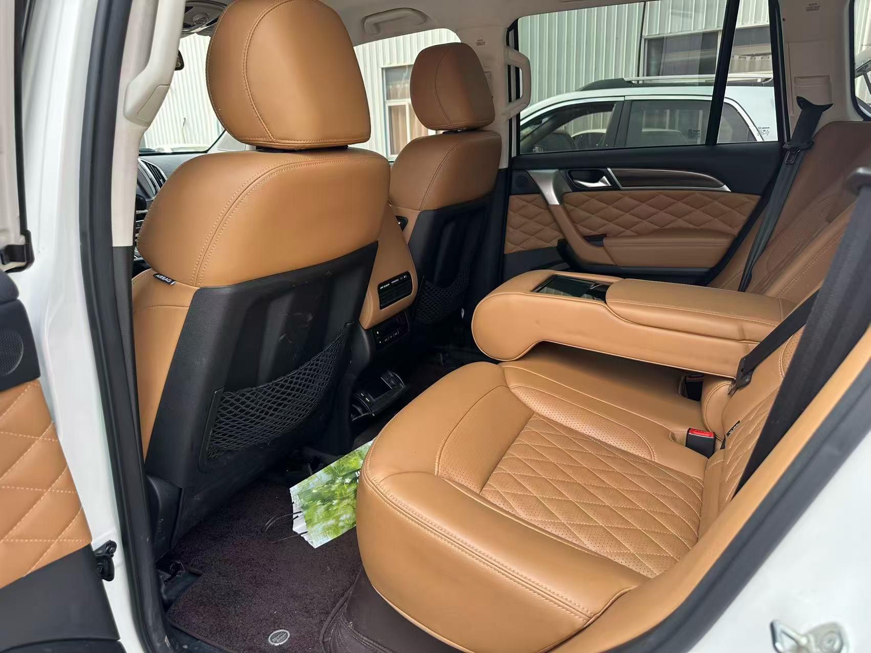 Haval H9 2020 2.0T Gasoline Four-wheel Drive Smart 5-seat 4