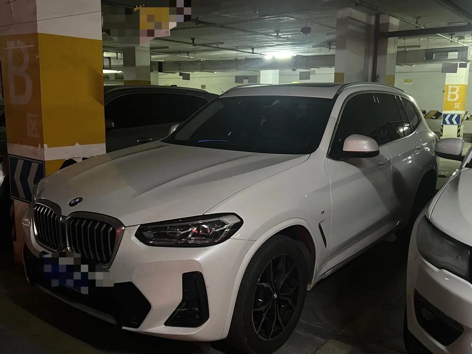 BMW X3 2022 xDrive25i M sports suit