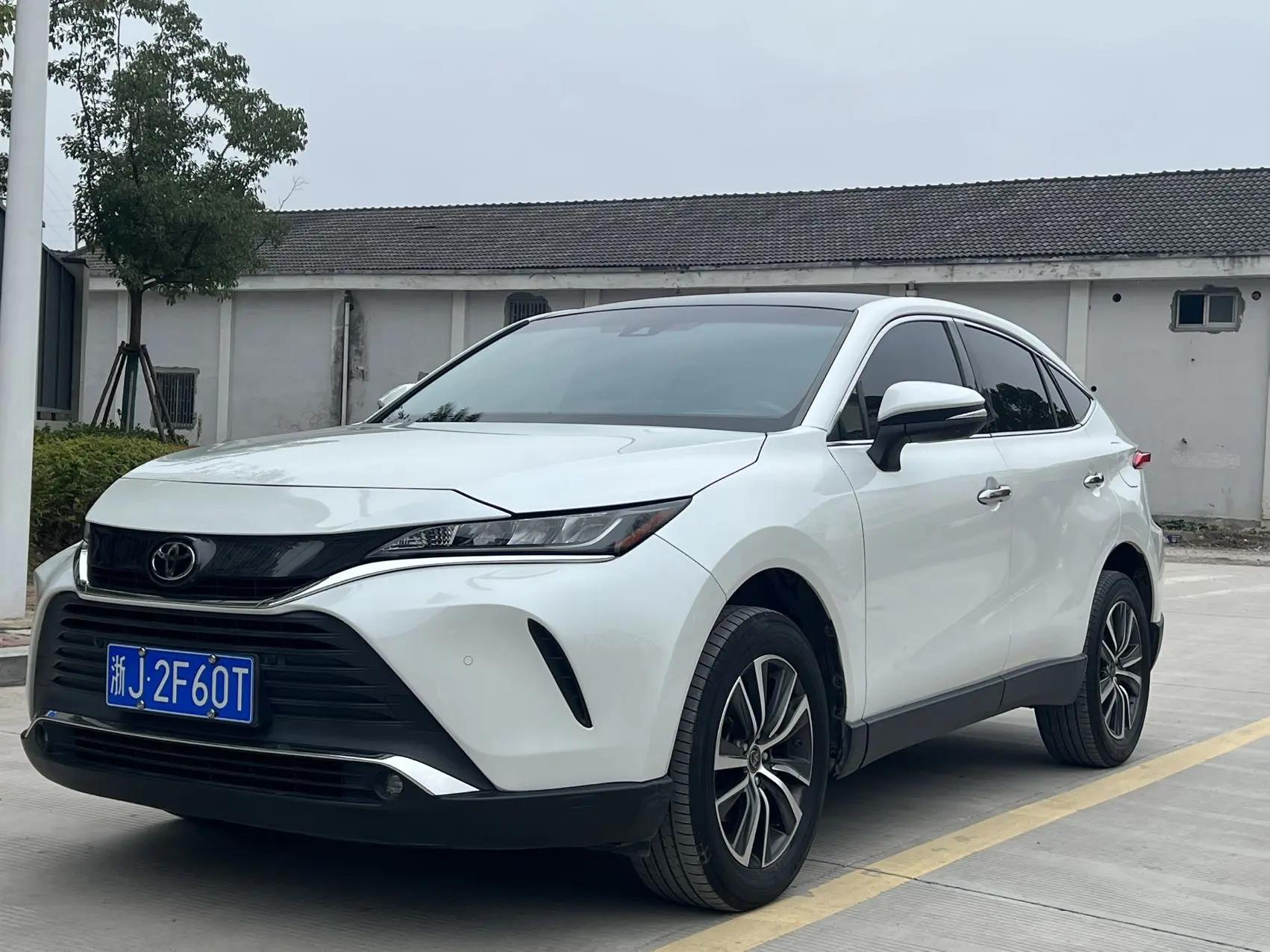 Ling Fang HARRIER 2022 2.0L CVT Two-Drive Premium Edition