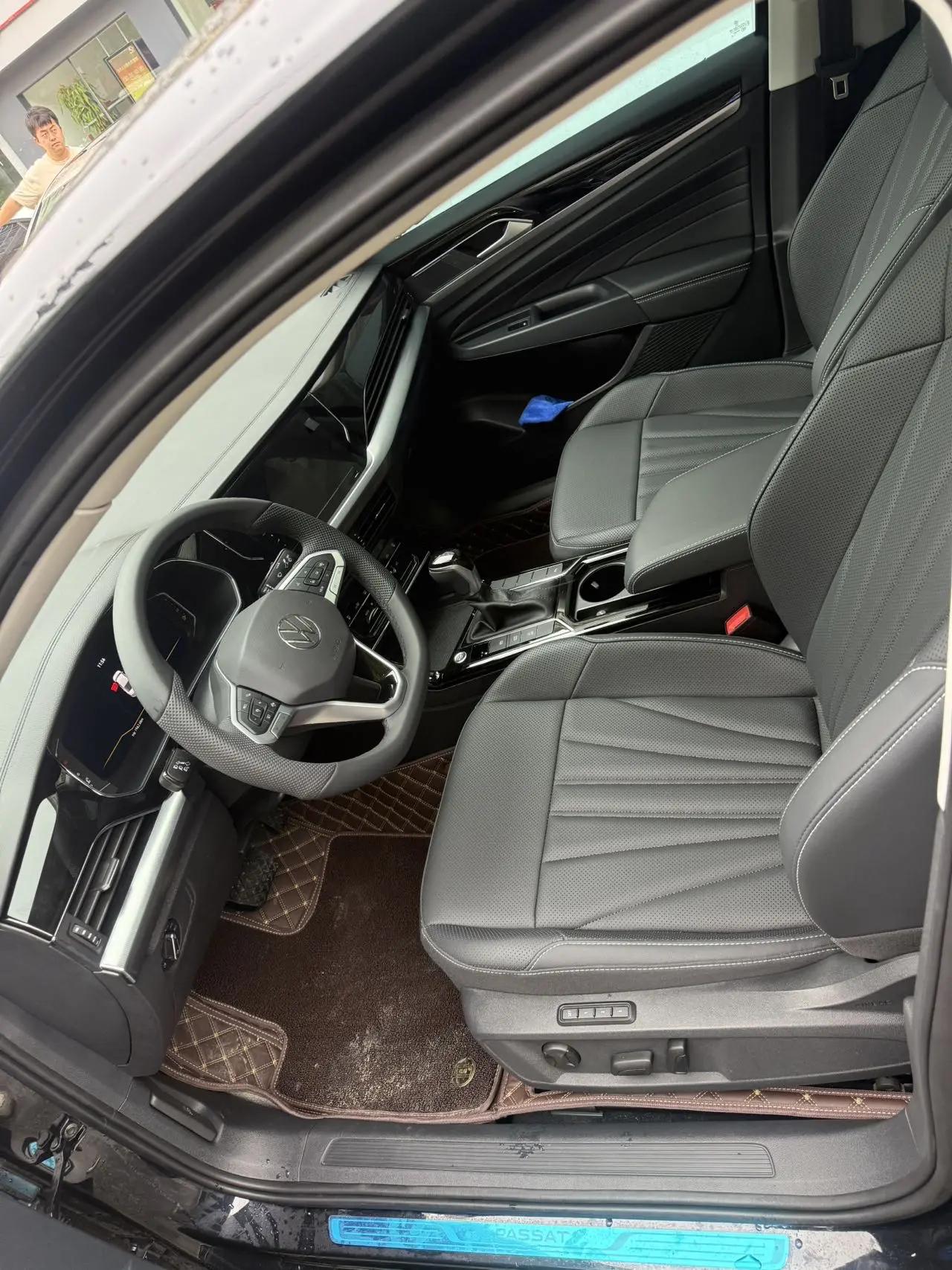 Volkswagen 2025 Passat 2.0TSI 330TSI outstanding elite edition automatic gear 3