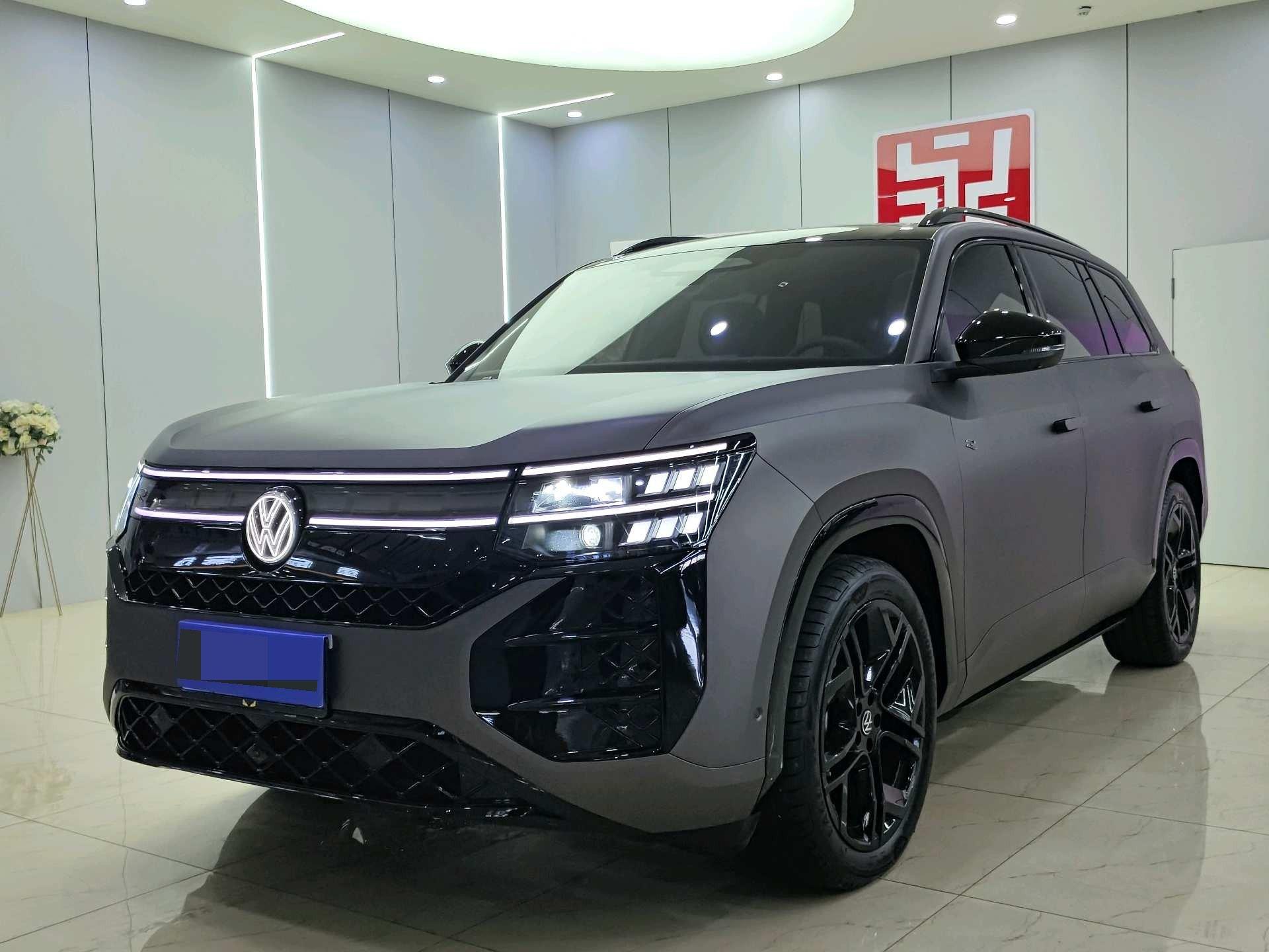 Volkswagen 2025 Tharu Pro 2.0TSI 450TSI Four-Wheel-Drive Summit Edition Automatic
