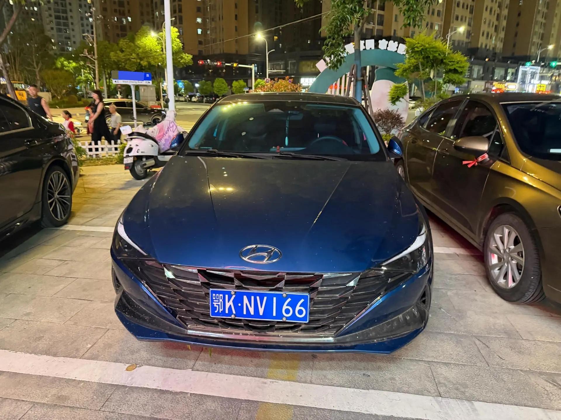 Elantra 2021 1.5L CVT LUX Prestige Edition 2