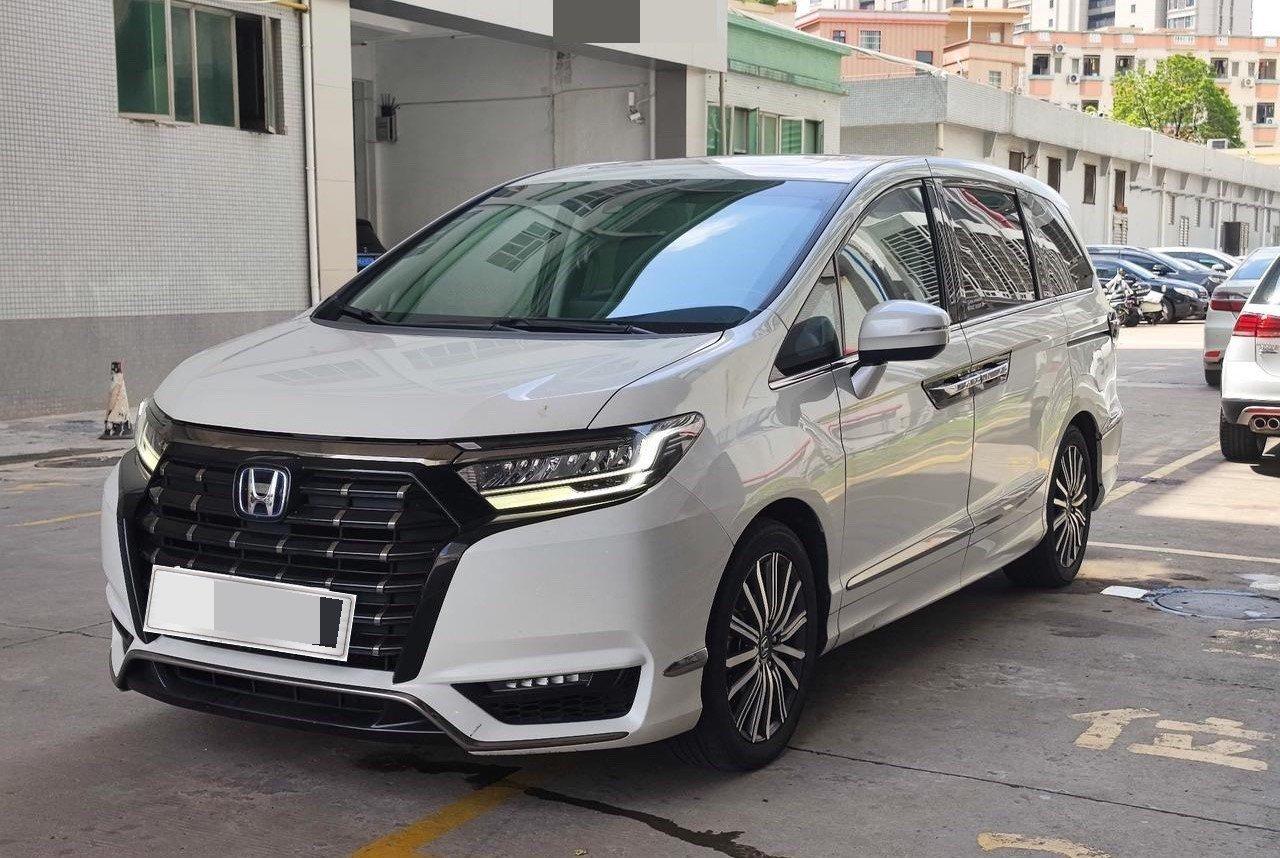 Elyson 2022 2.0L e:HEV Deluxe First Edition