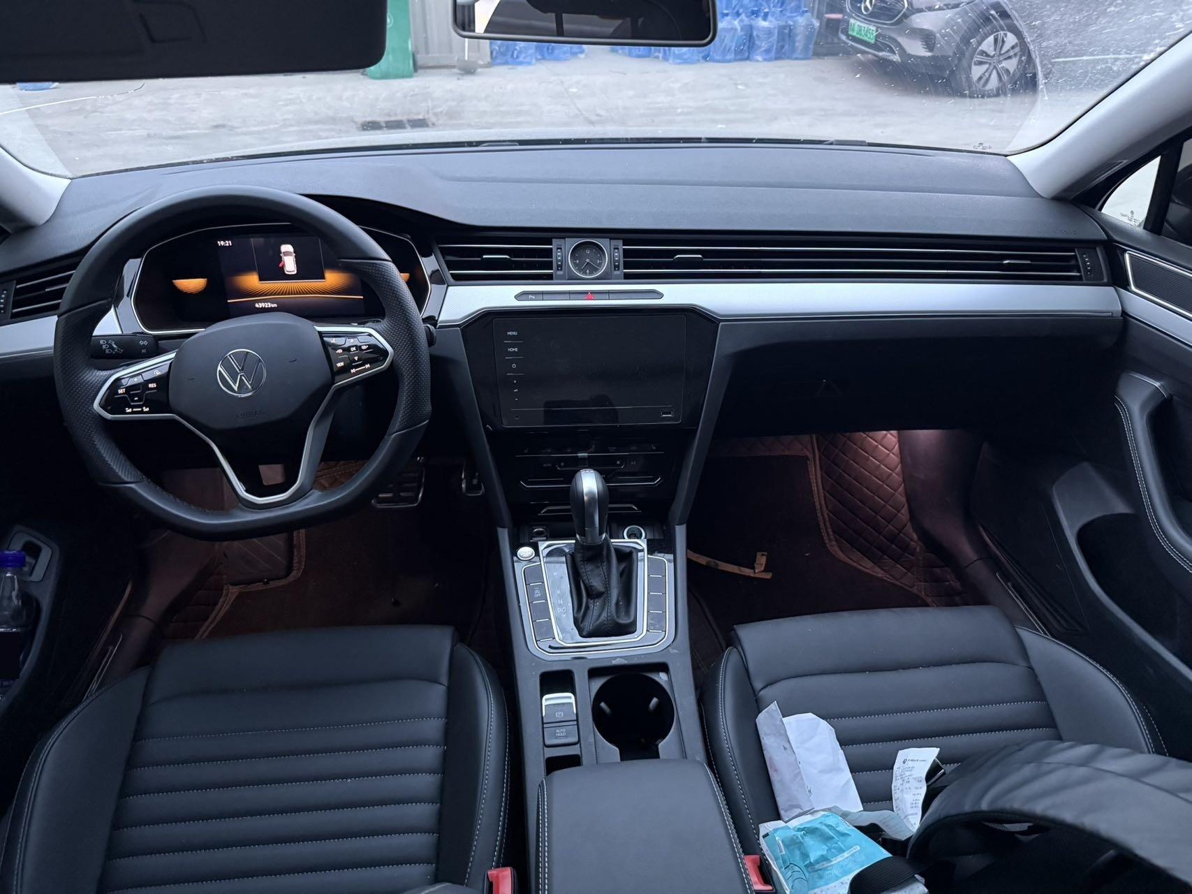 Magotan 2022 280TSI DSG Basic 5