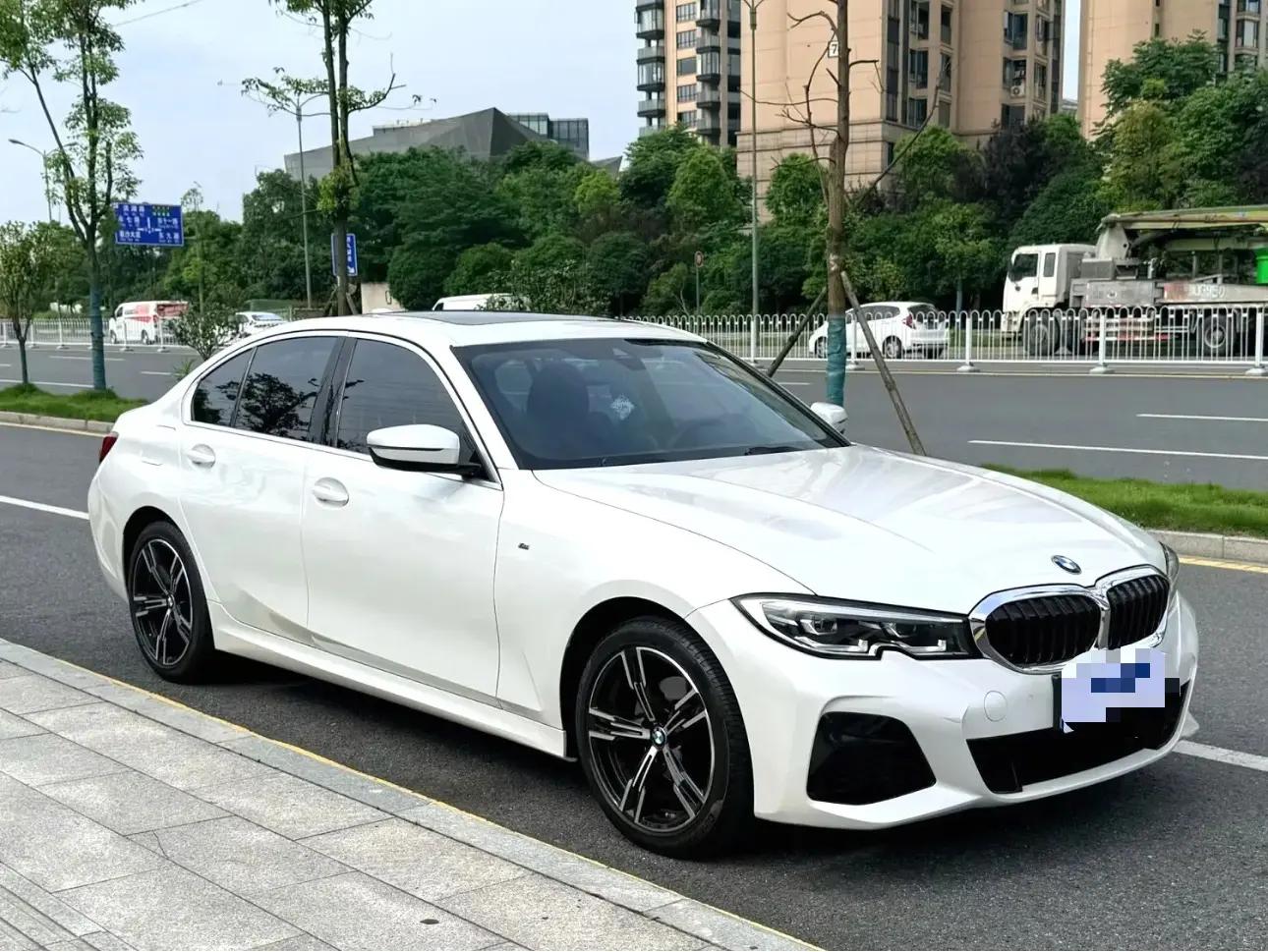 BMW 3 Series 2022 Change 325i M Sports Suit 3