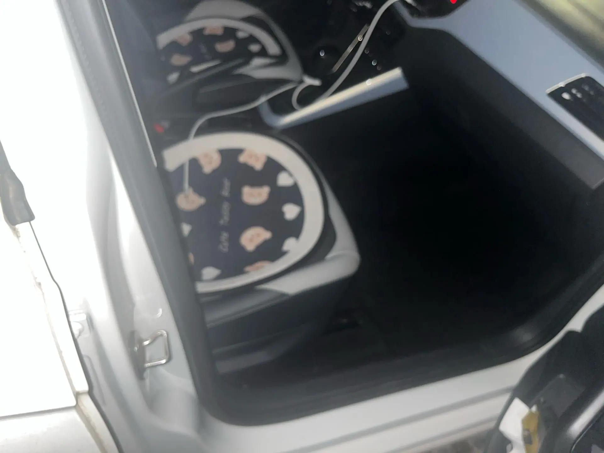 2019 Polo Plus 1.5L Automatic Colorful Tech Edition 8