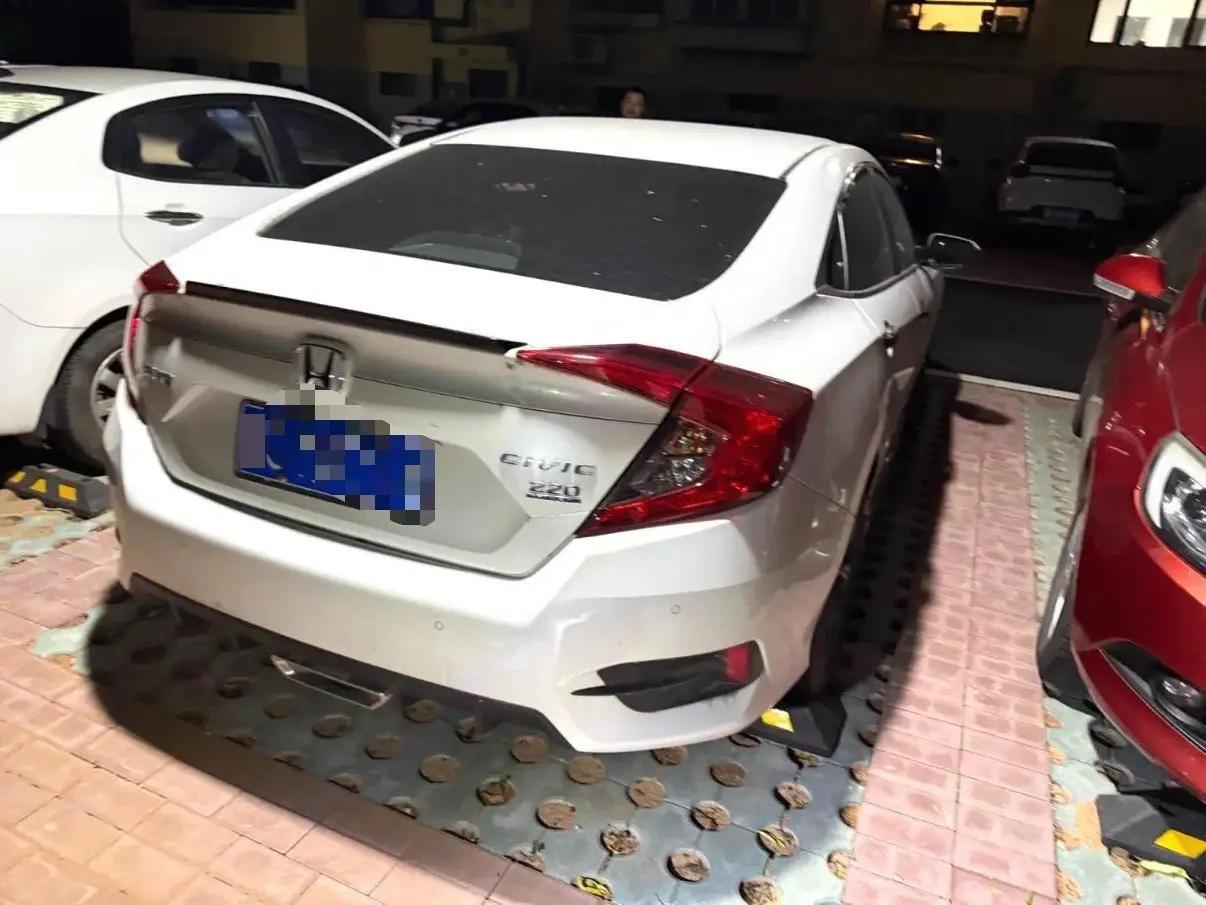 Civic 2019 220TURBO CVT Combustion Edition National V 10