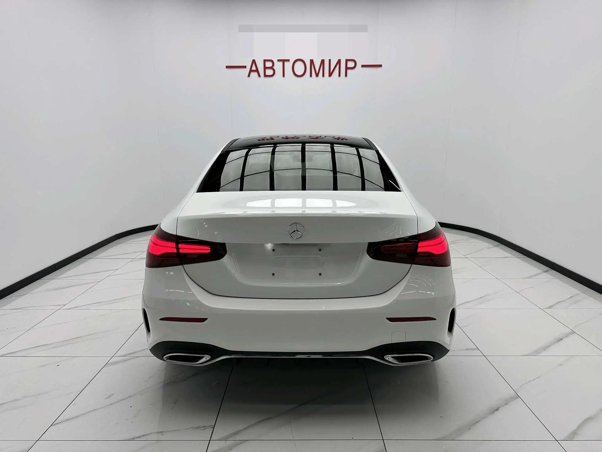 Mercedes Benz A- Class 2023 A 180 L 1.3T Automatic 10