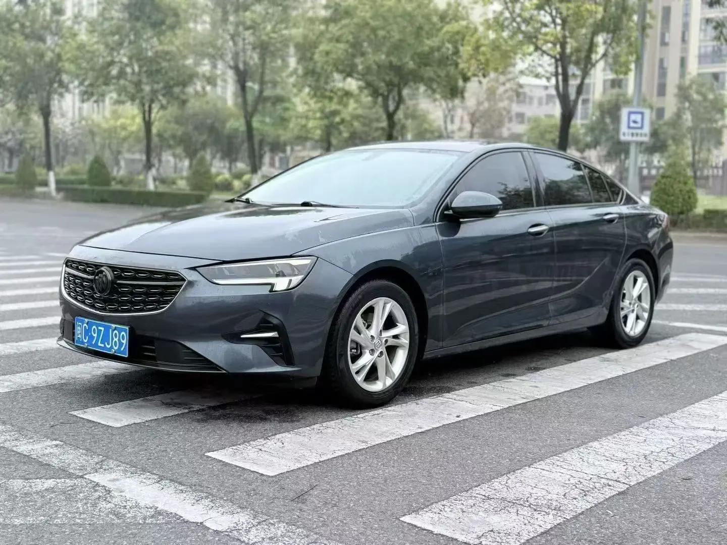 Regal 2020 552T Elite