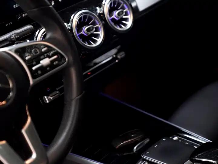 Mercedes Benz GLB 2021 GLB 200 Dynamic 13