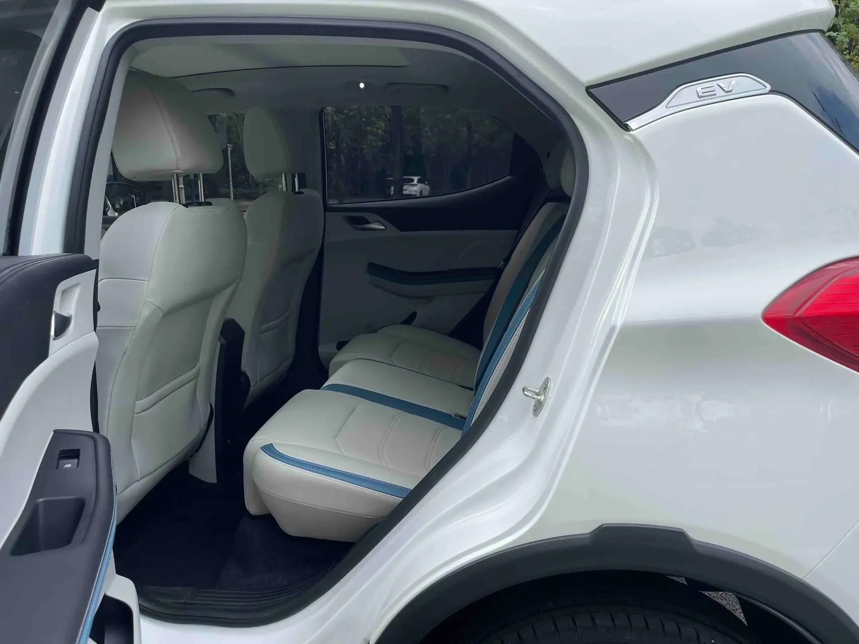 BYD Yuan Pro 2023 Yuan Pro 401KM Honorable Automatic Gear 5