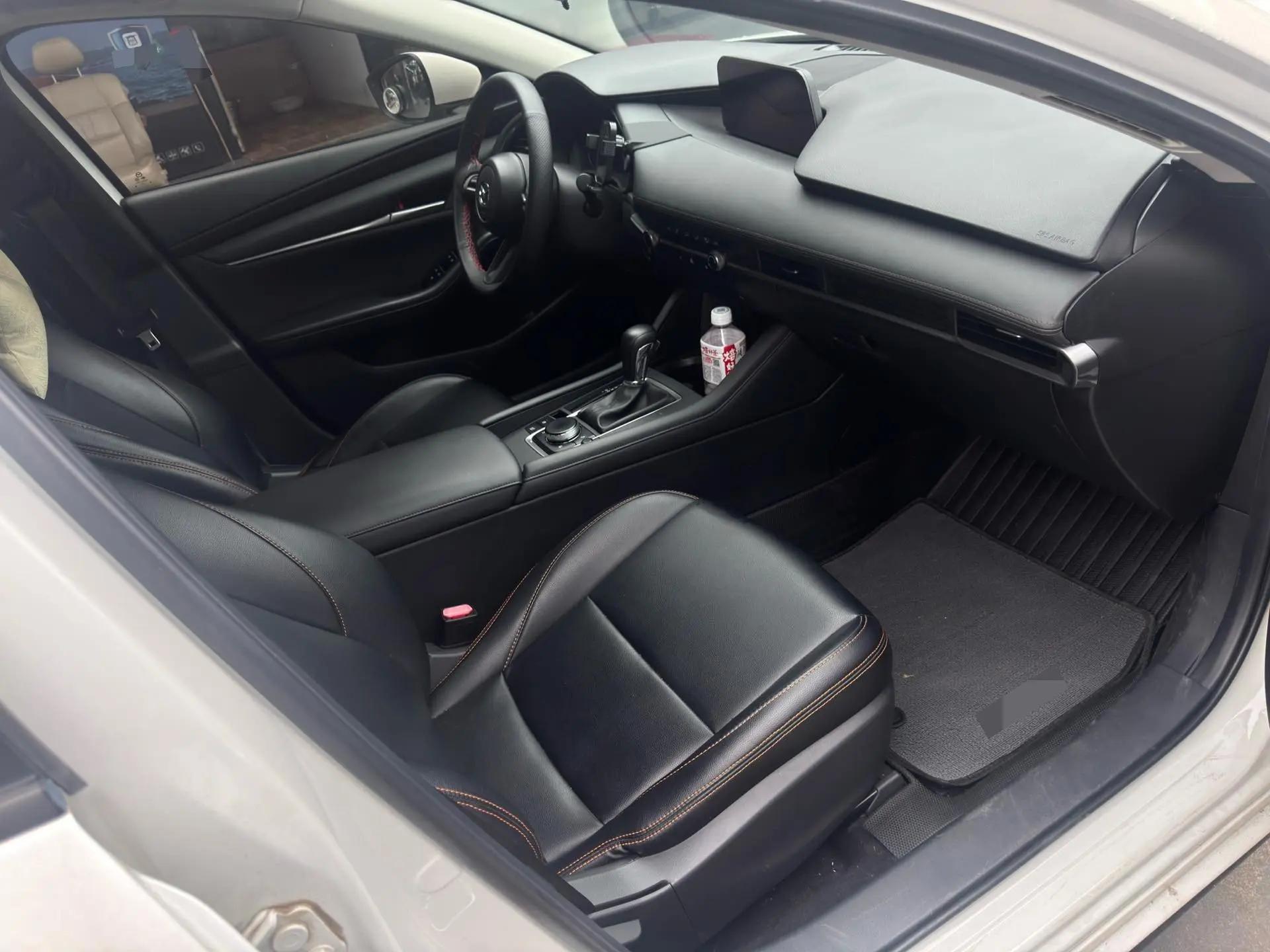 Mazda 3 Oncorsela 2022 2.0L Auto Quality Edition 2