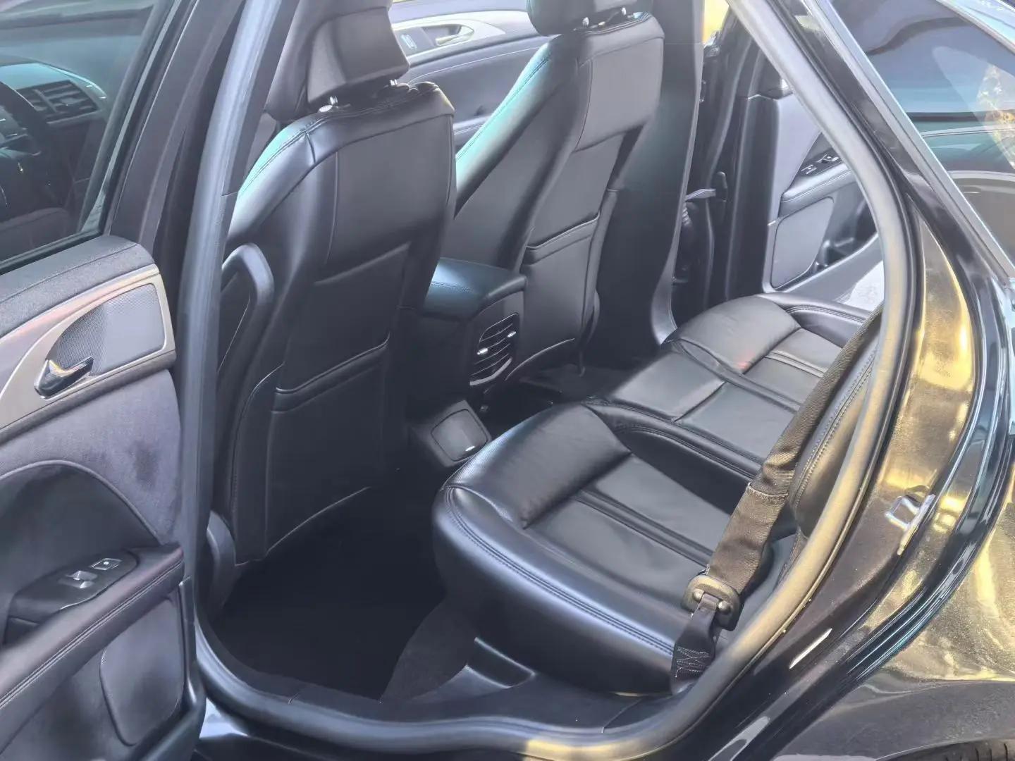 Lincoln MKZ 2019 2.0T Premium Edition National V 4