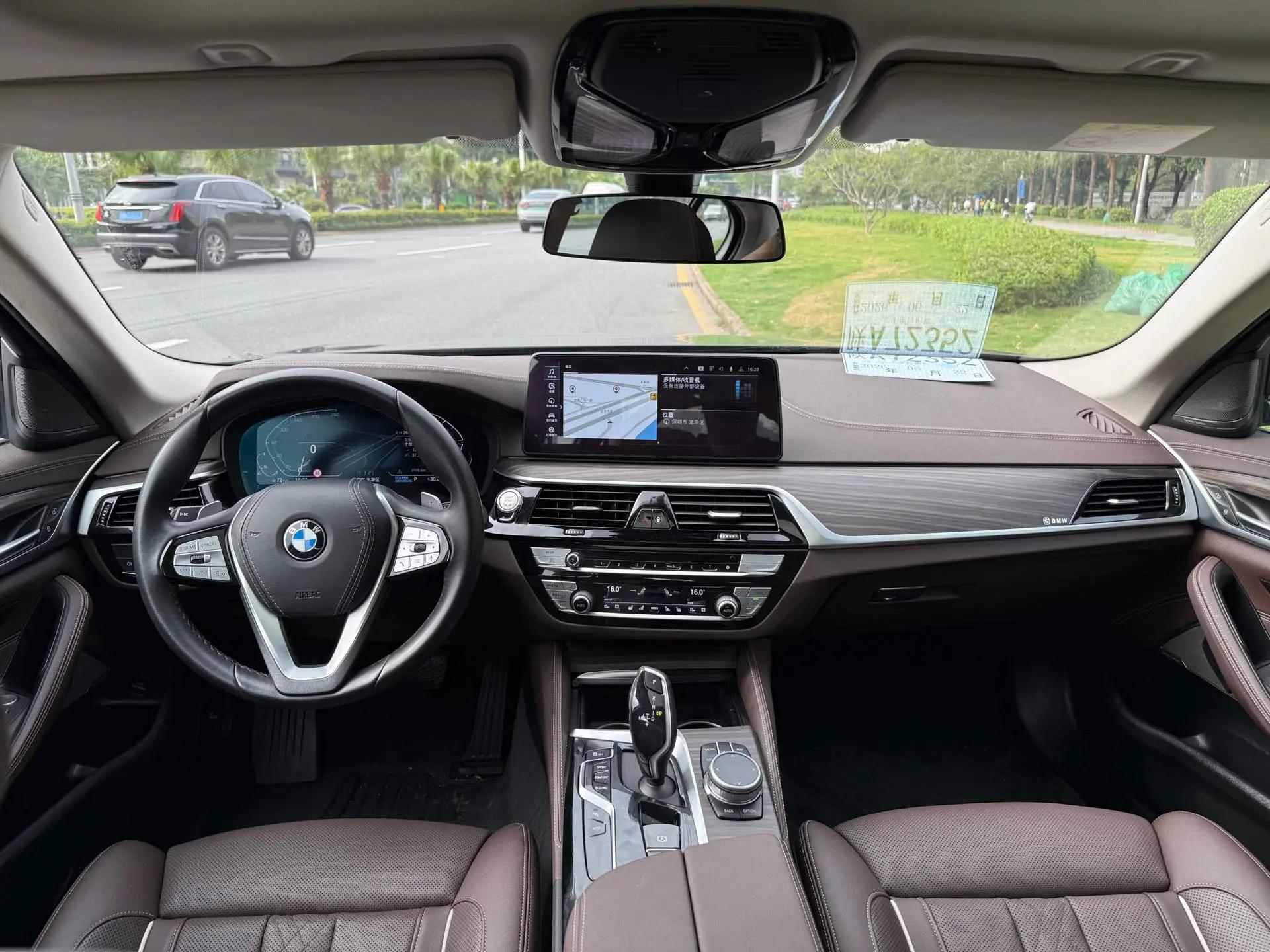 BMW 5 Series 2022 Modified 530Li Premium Luxury Suit 11