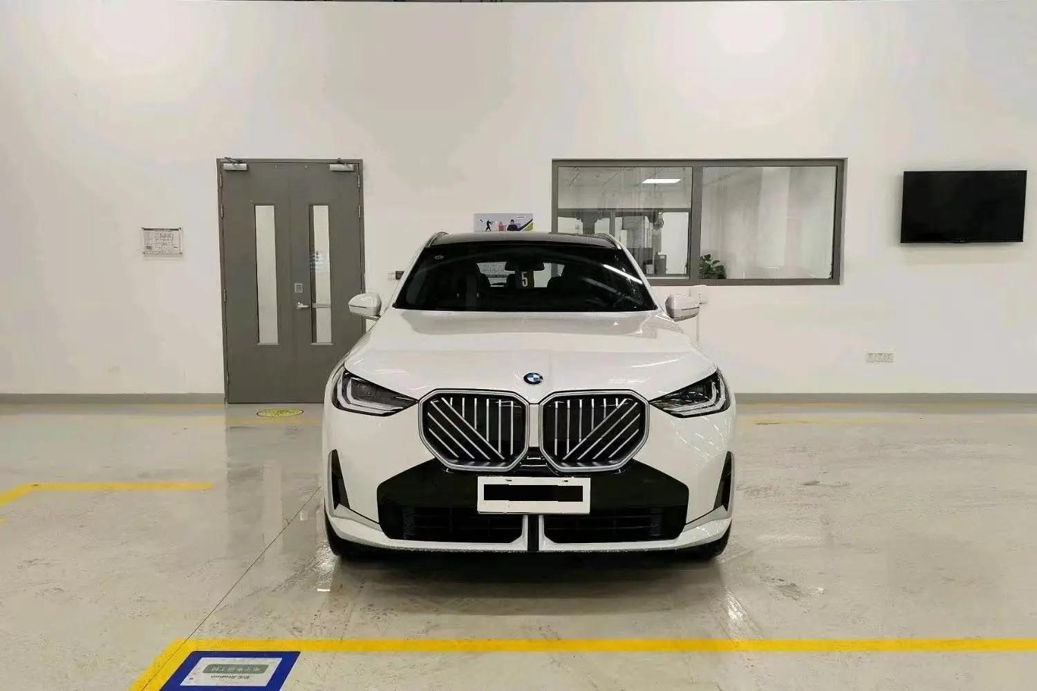 BMW 2025 X3 xDrive30L 2.0T Leading M Sports Suit Automatic Gear 2