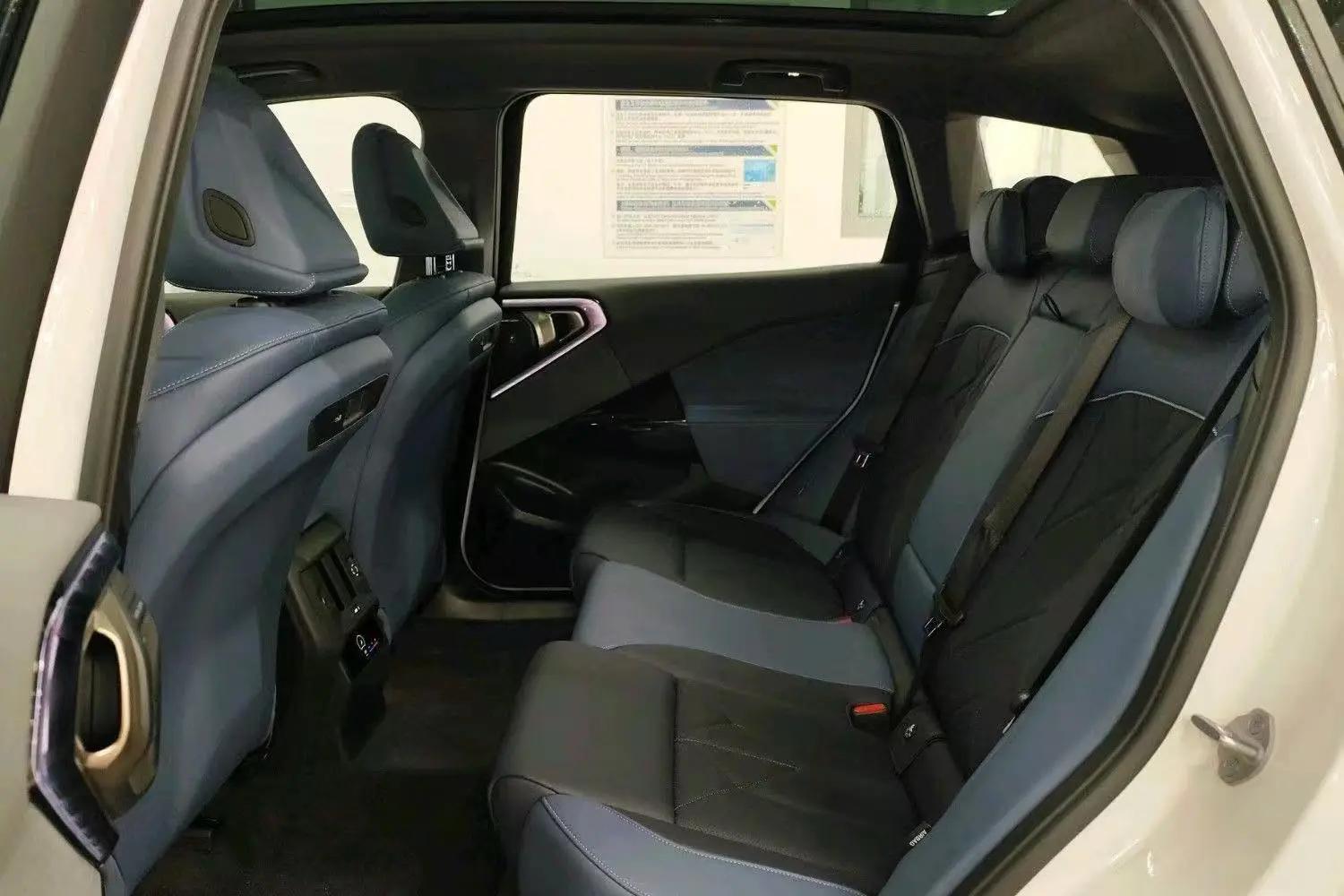 BMW 2025 X3 xDrive30L 2.0T Leading M Sports Suit Automatic Gear 8