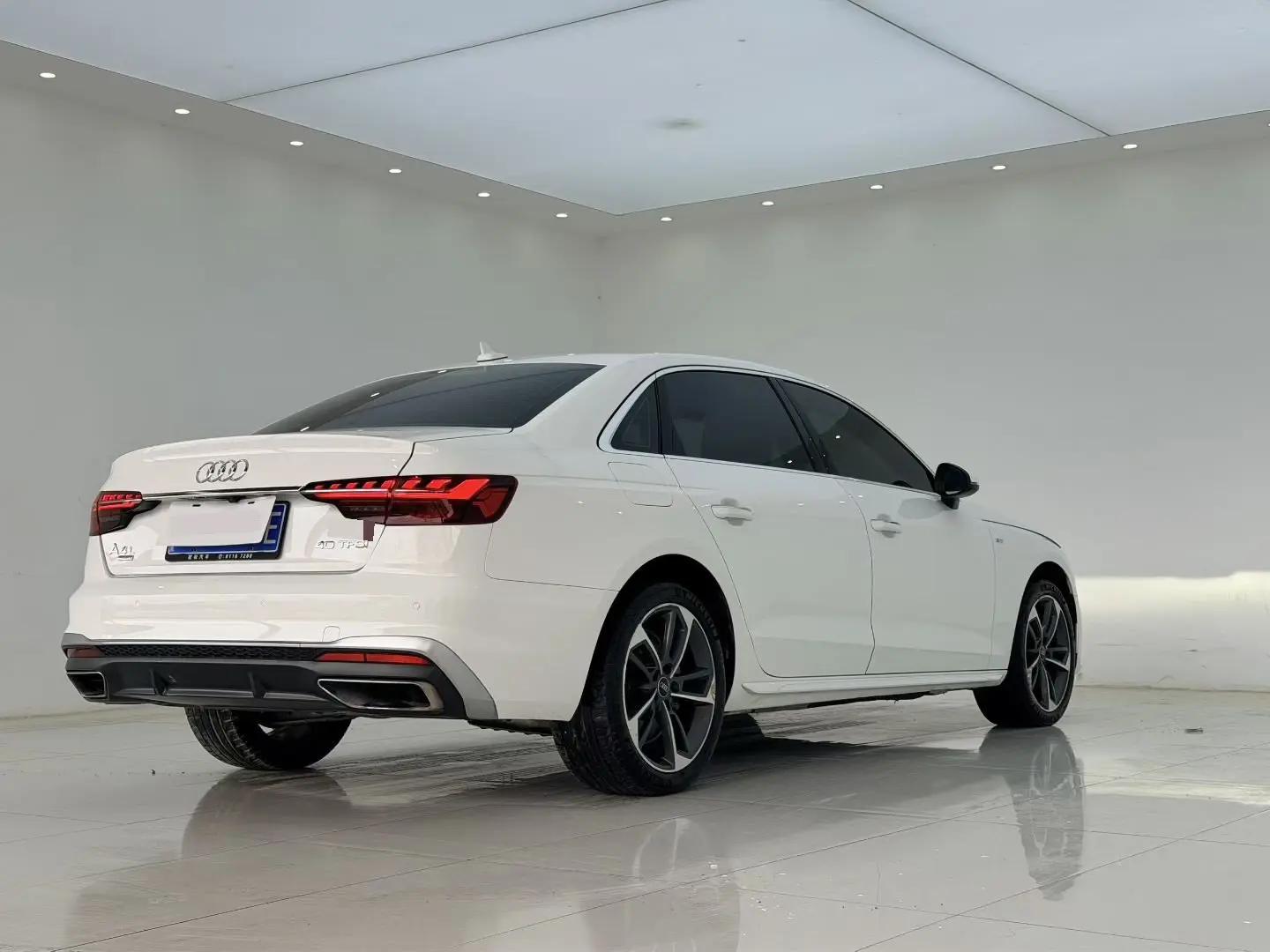 Audi A4L 2022 model 40 TFSI Sporty Style version 9
