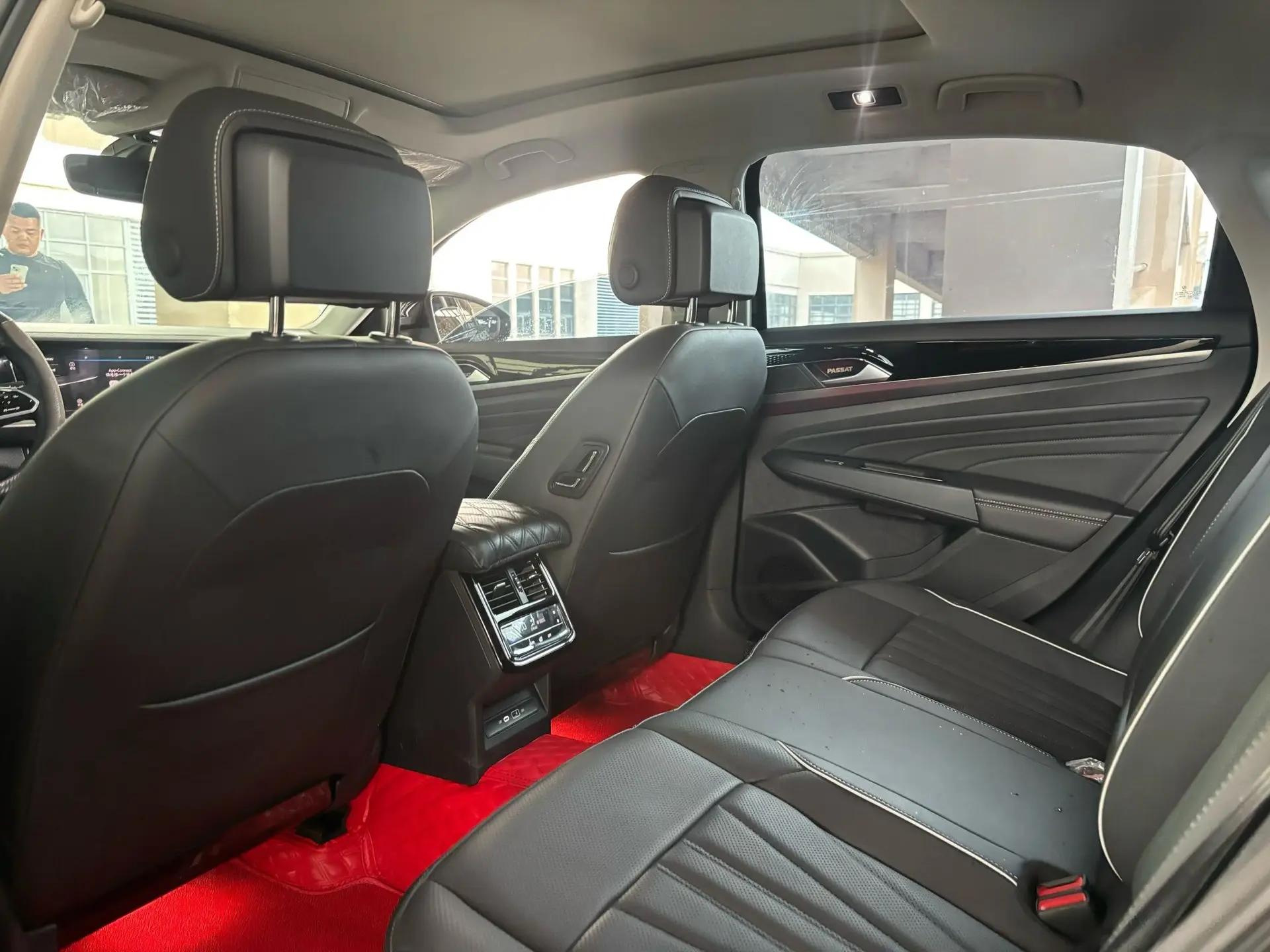 Volkswagen 2024 Passat 2.0TSI 330TSI Starry Sky Elite Edition Automatic 4
