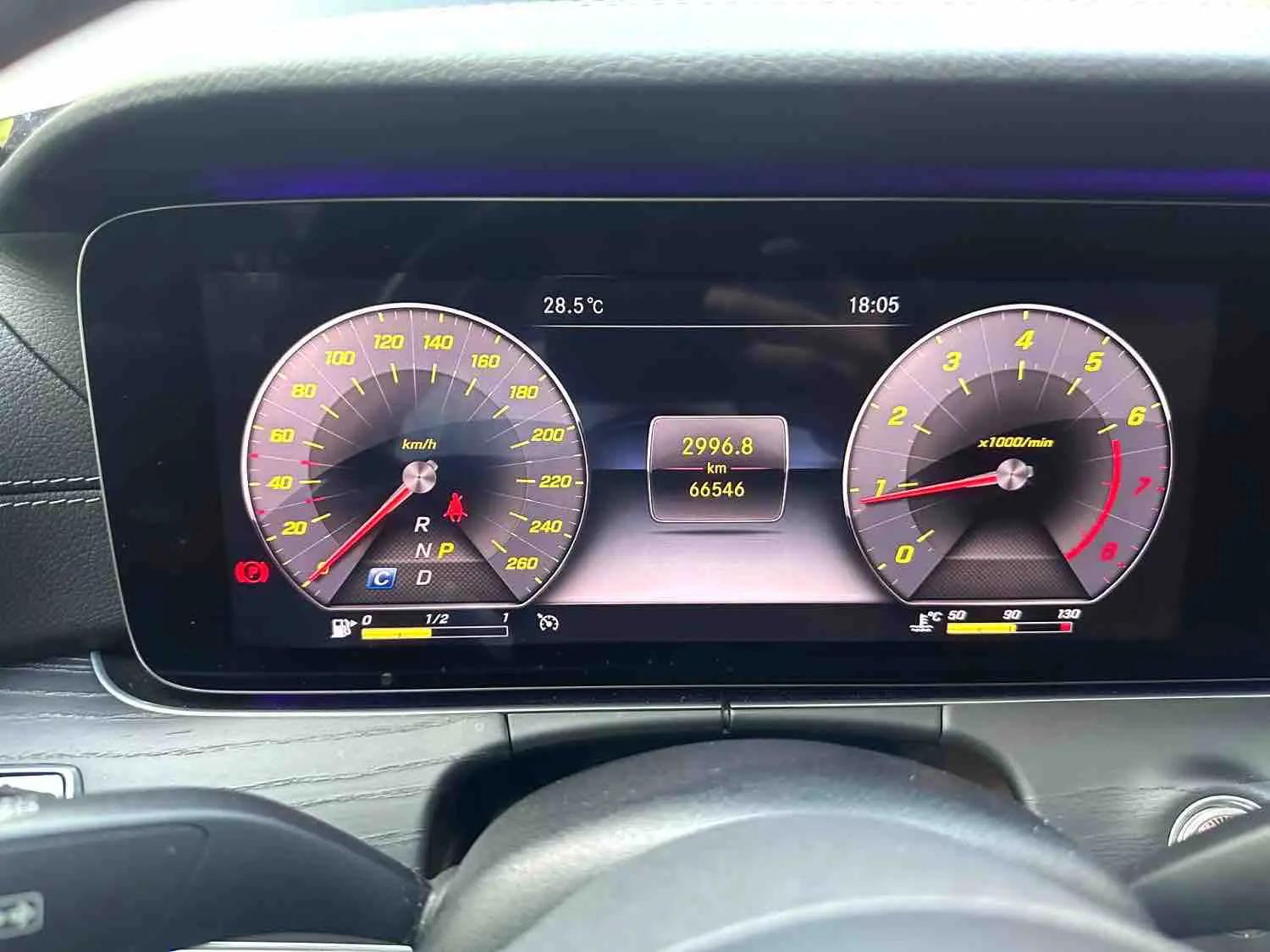 Mercedes Benz E-Class 2020 to E 300 L Special Edition 13