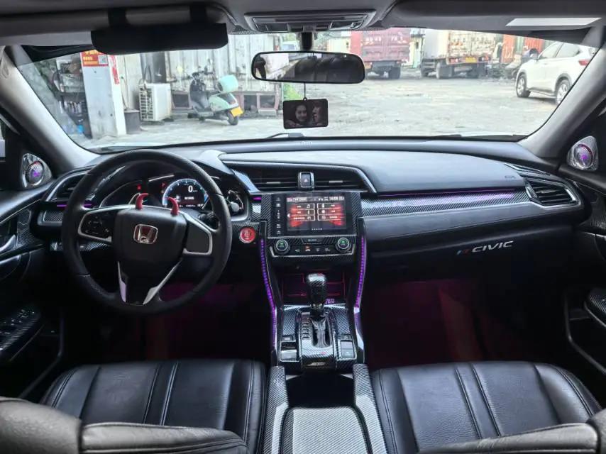 Civic 2019 220TURBO CVT Dynamic Edition National V 4