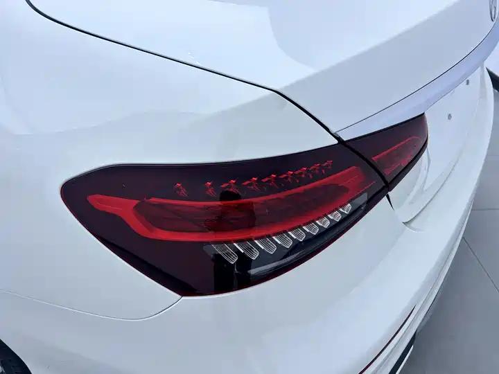 Mercedes Benz E-Class 2021 E 300 L Sports Fashion 9