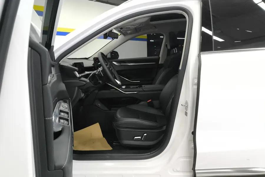 Haval 2022 H6 1.5T Two-Wheel Drive Max Automatic 3