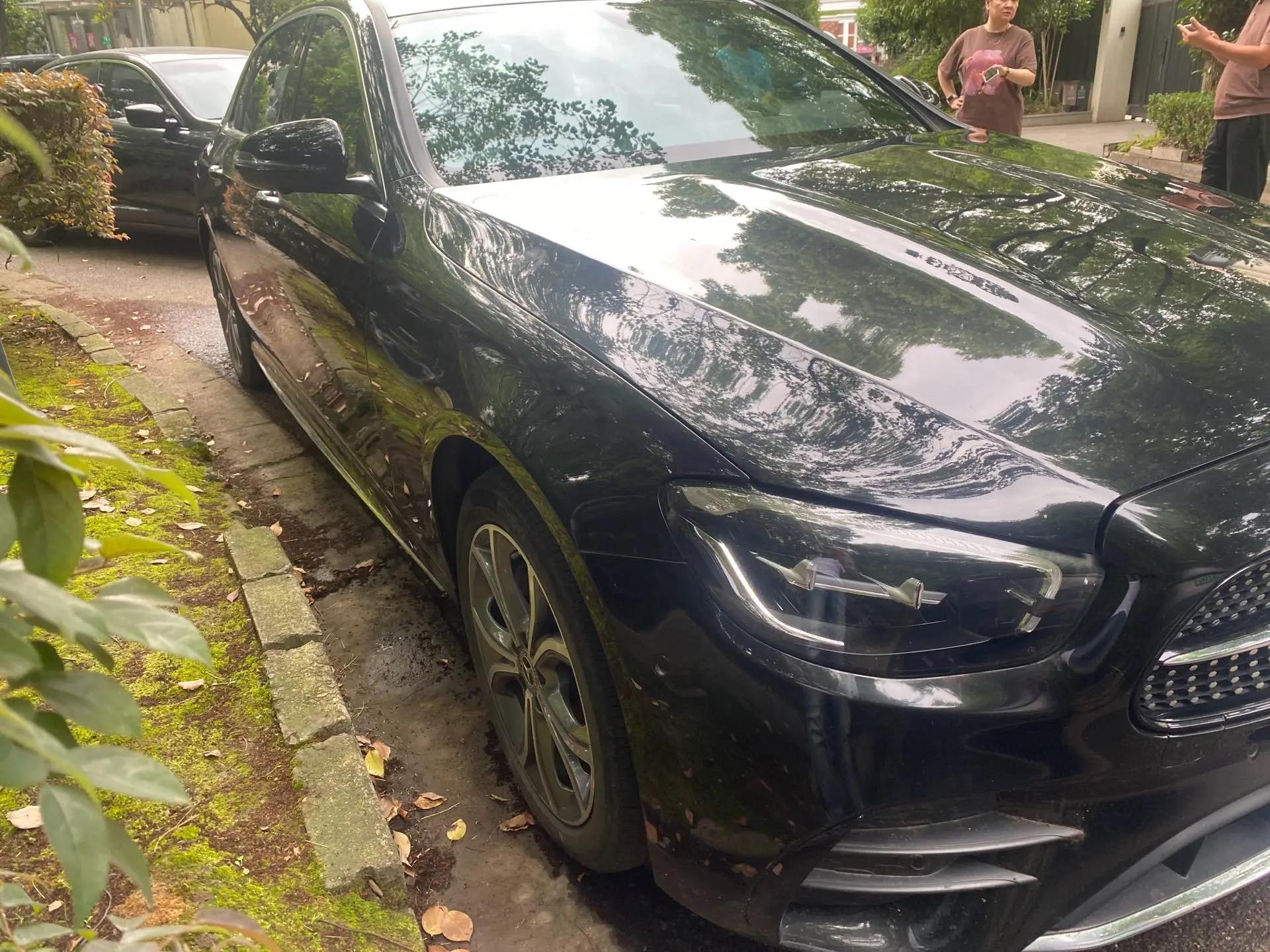 Mercedes Benz E-Class 2023 E 300 L Sports Fashion 3