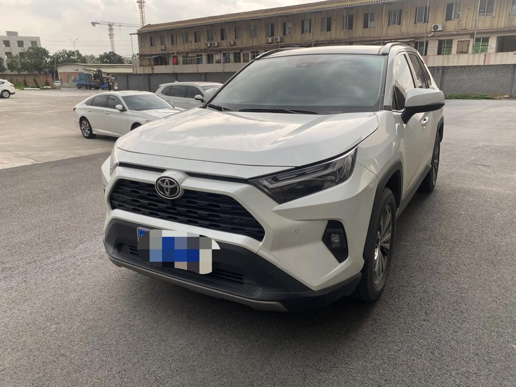 Toyota 2023 RAV4 Rongbo 2.0 Stepless Two-Drive Fashion Plus Edition Automatic Gear