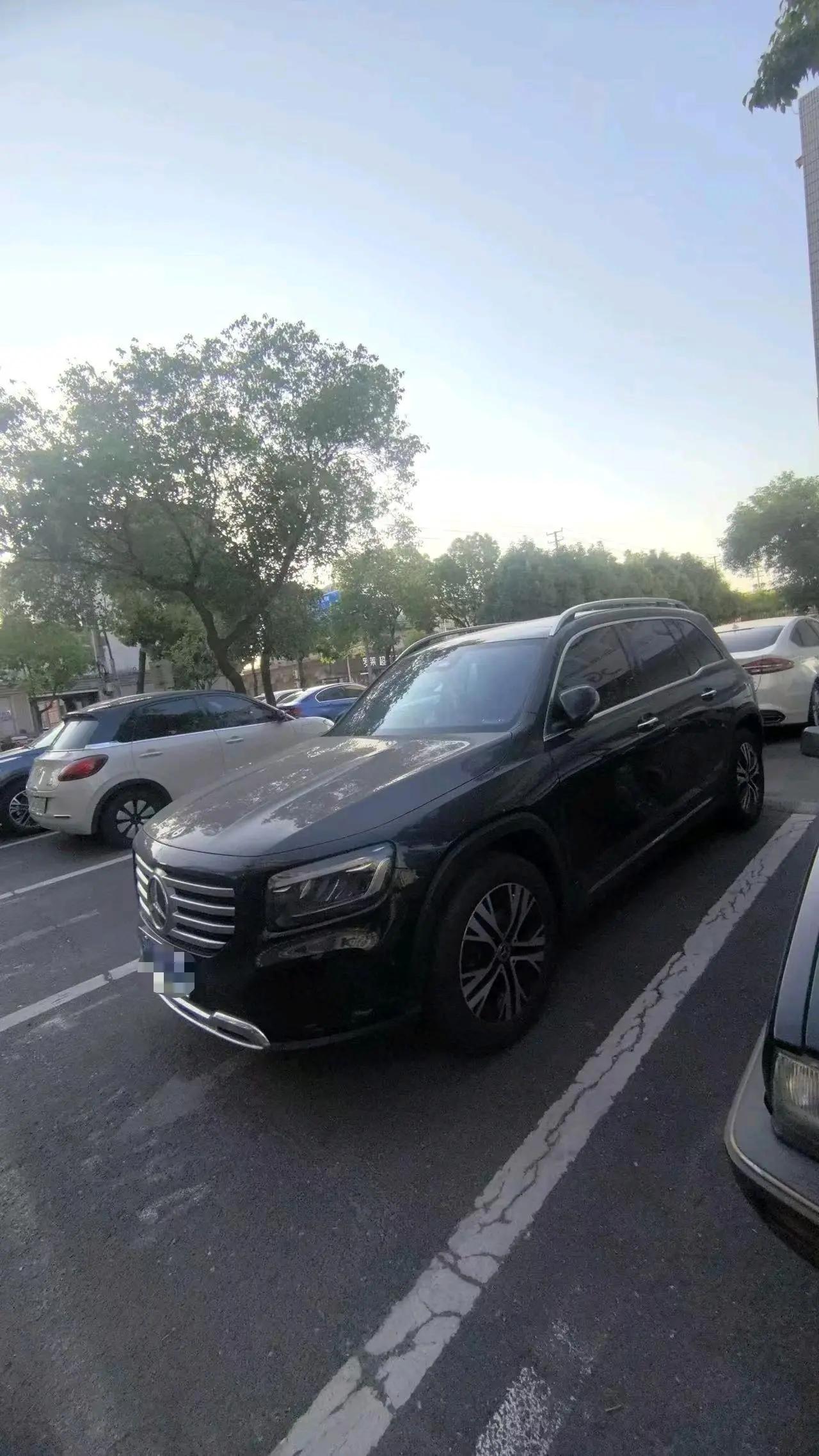 Mercedes Benz 2025 GLB 220 48V 2.0T Dynamic Automatic