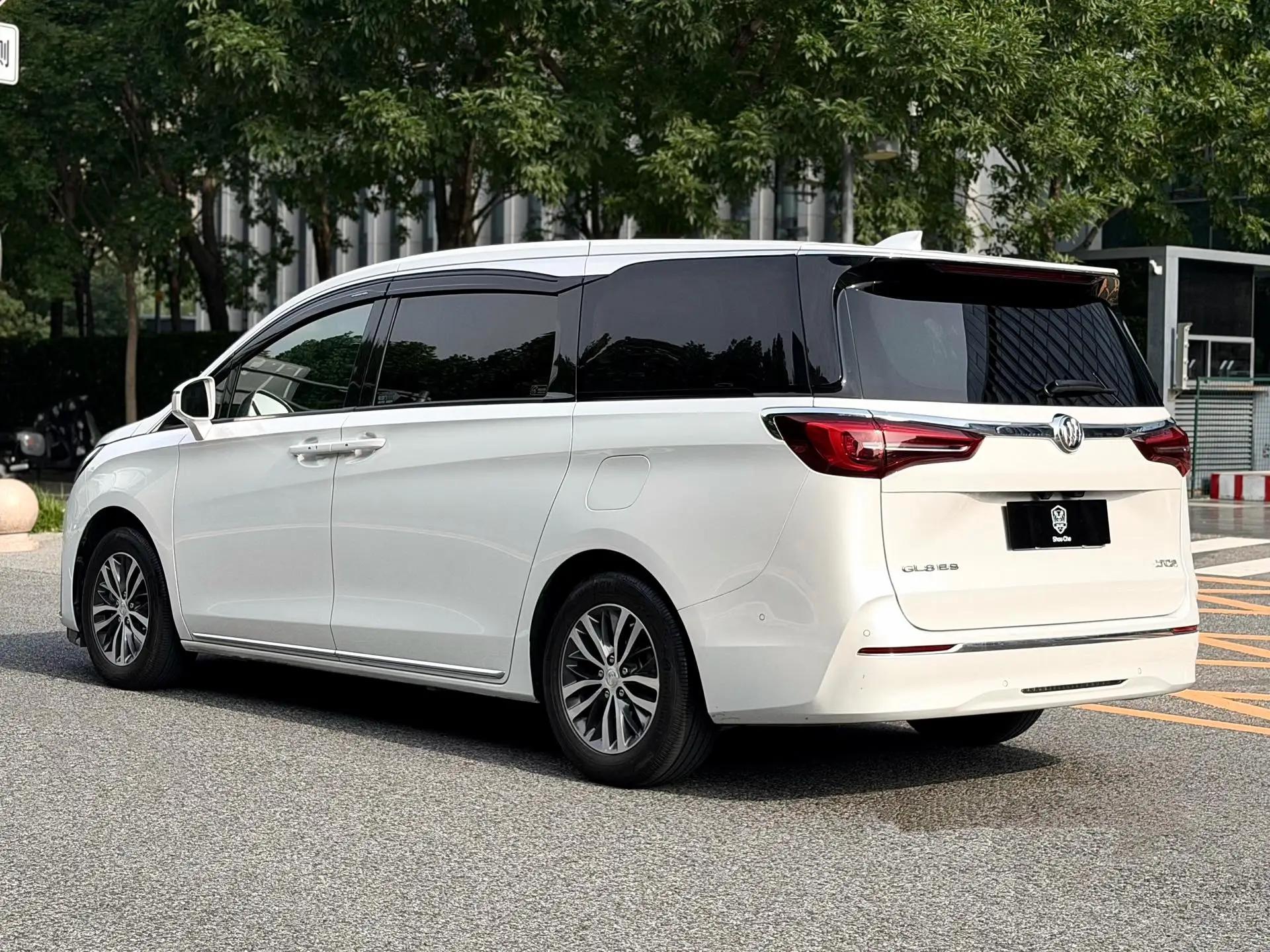 Buick GL8 2023 ES Lu Zun 653T Premium 4