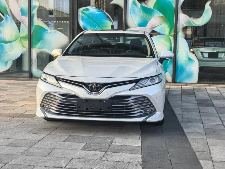 Camry 2019 2.0G Deluxe Edition National V 3