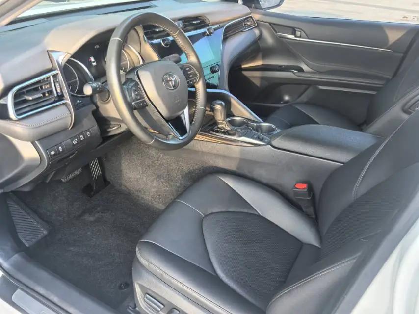 Camry 2019 2.0G Deluxe Edition National V 8
